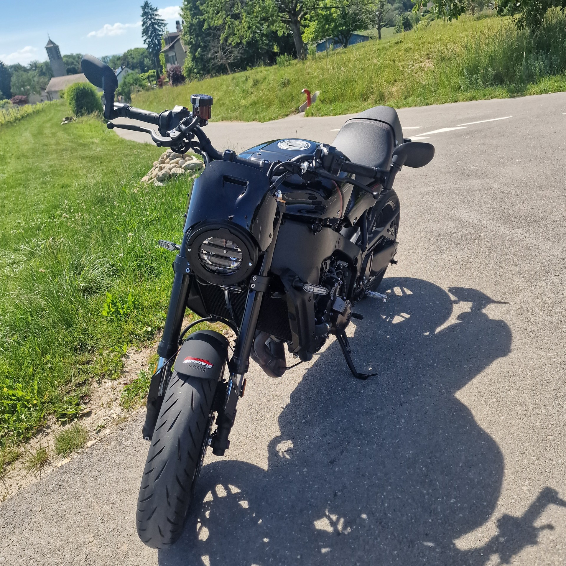 YAMAHA XSR 900-image-9