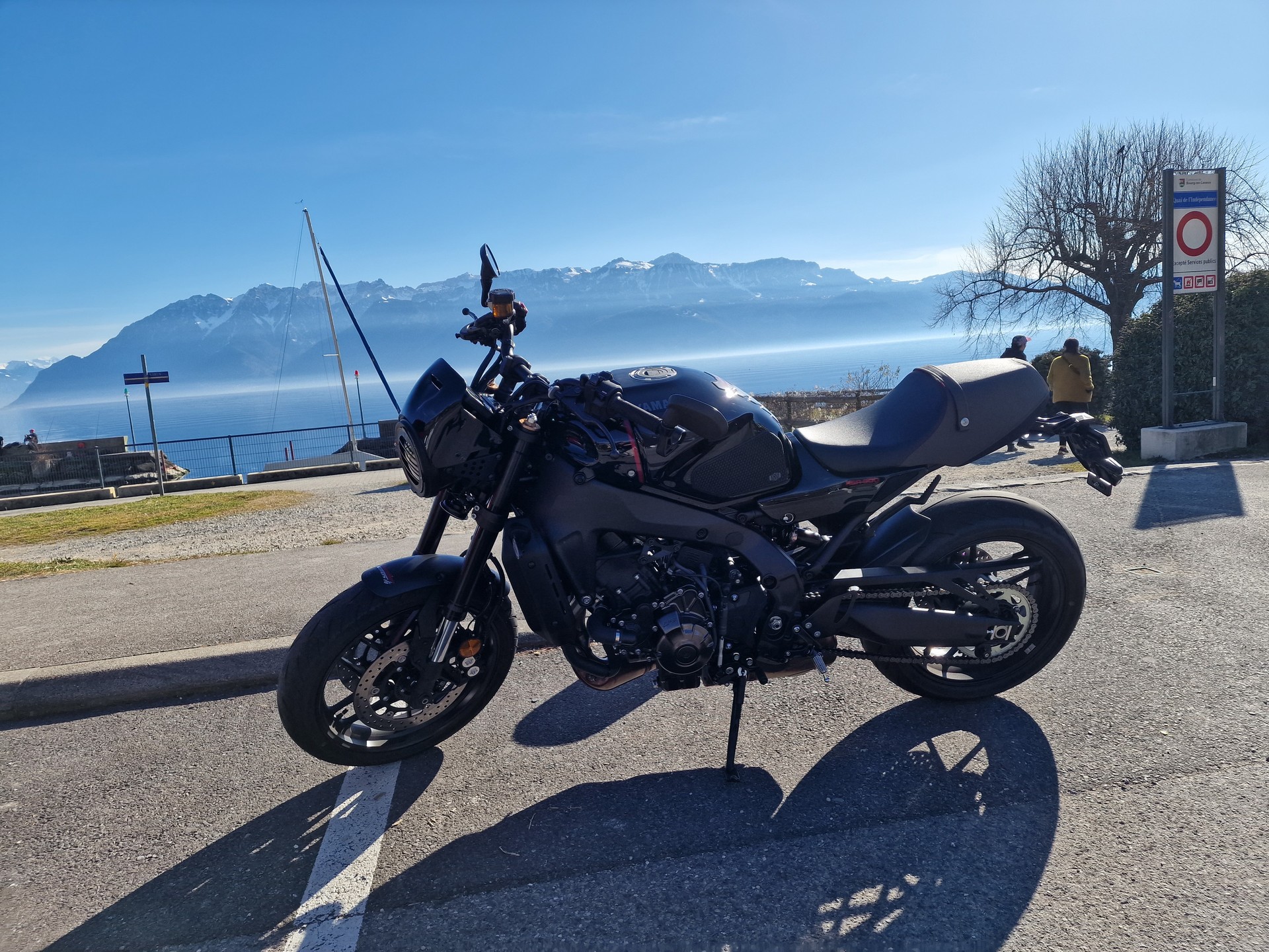 YAMAHA XSR 900-image-0