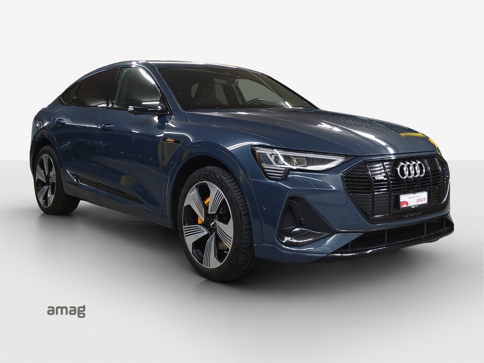 AUDI e-tron 55 Sportback S Line quattro-image-6