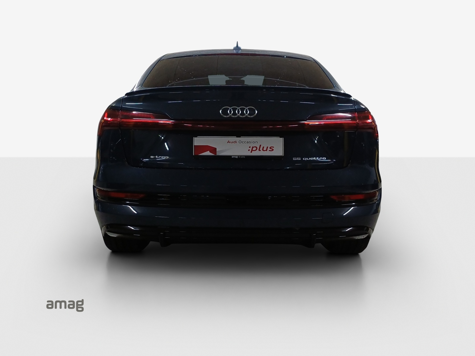 AUDI e-tron 55 Sportback S Line quattro-image-4