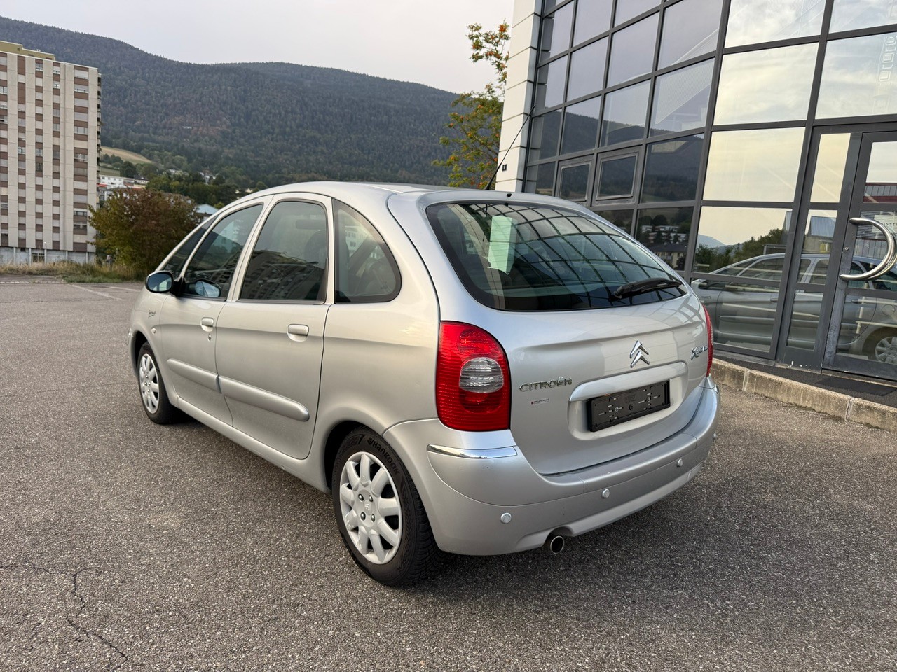 CITROEN Xsara Picasso 2.0i 16V SX Automatic-image-4