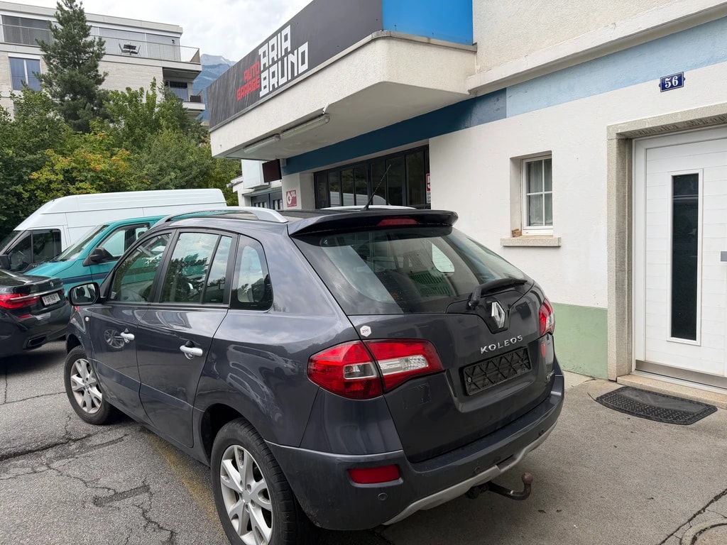 RENAULT Koleos 2.0 dCi Dynamique 4x4-image-2