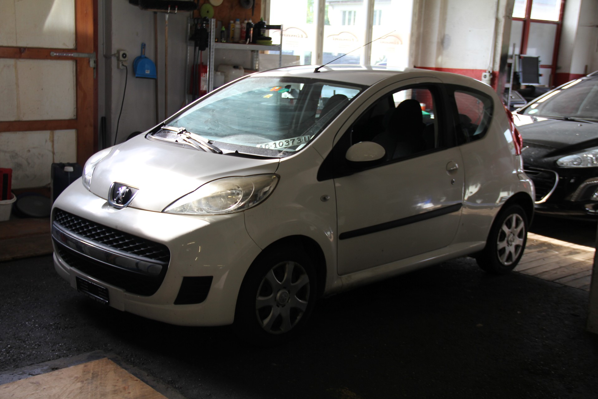PEUGEOT 107 1.0 Urban