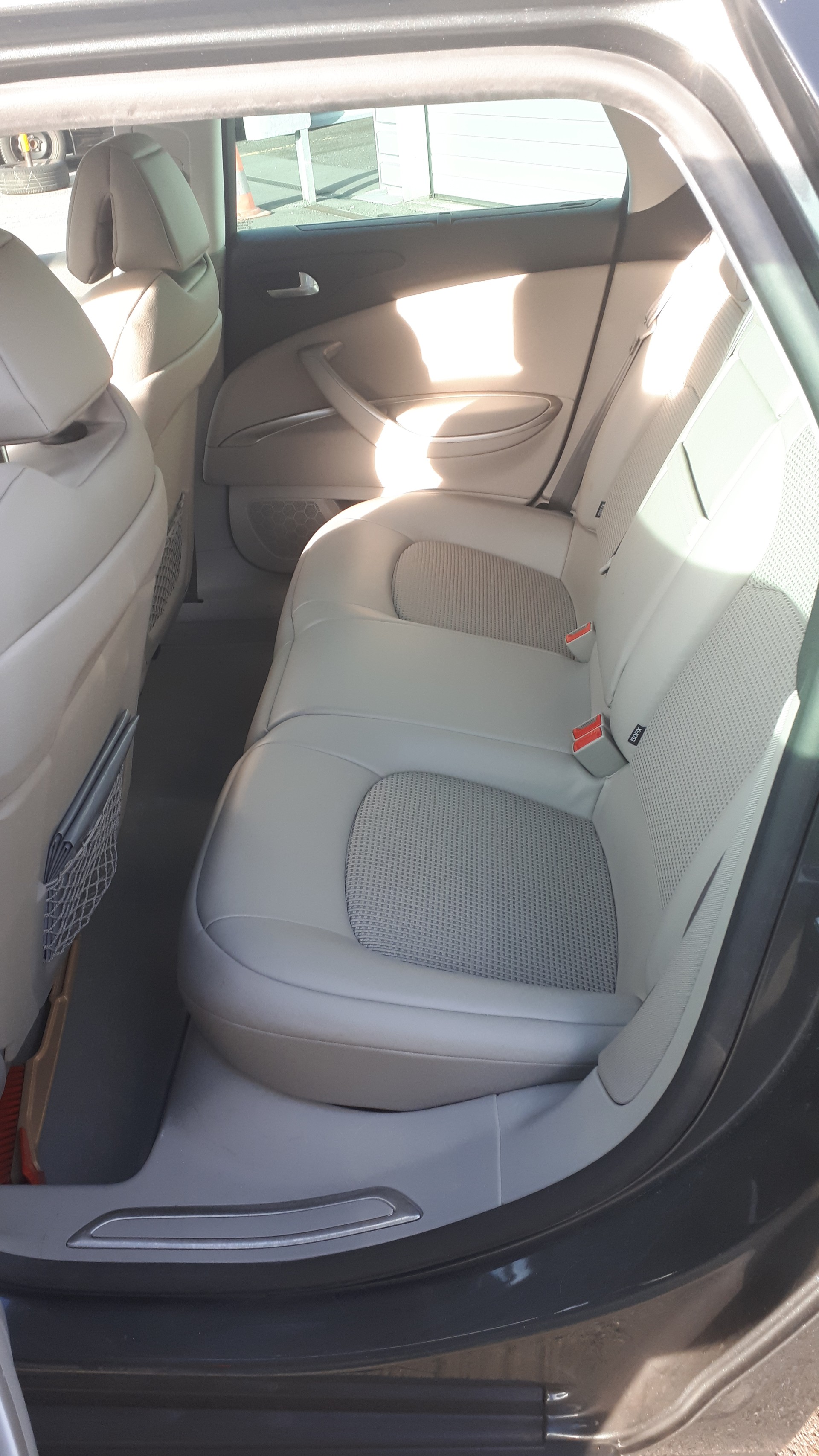 CITROEN Citroen C5 2.0 HDi 180 PS Exclusiv Tourer Automatic-image-5