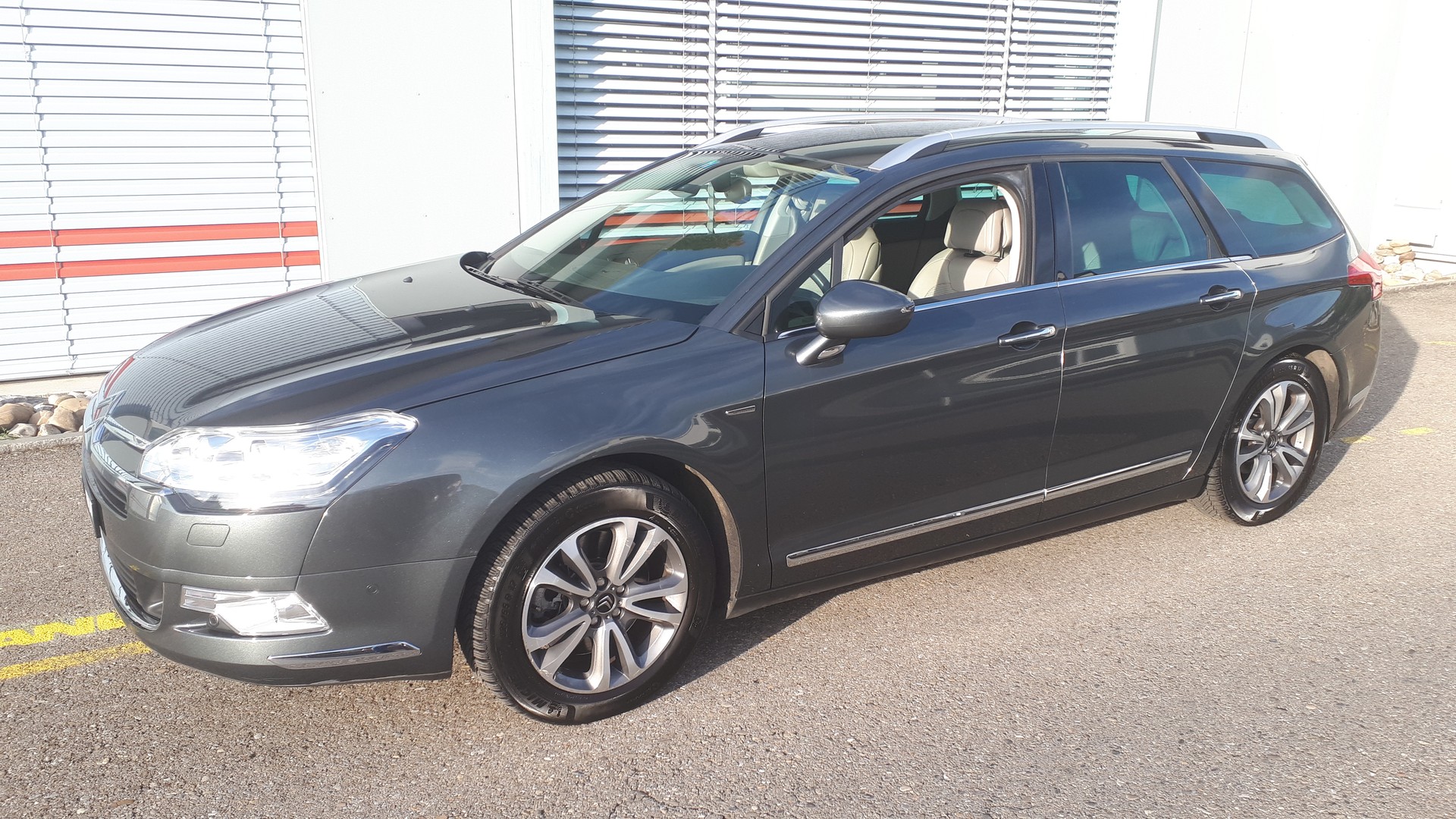 CITROEN Citroen C5 2.0 HDi 180 PS Exclusiv Tourer Automatic-image-2