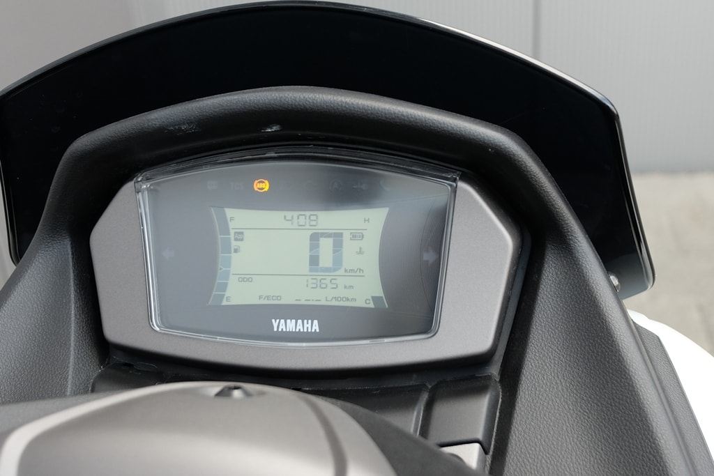 YAMAHA GPD 125 NMAX ABS-image-5