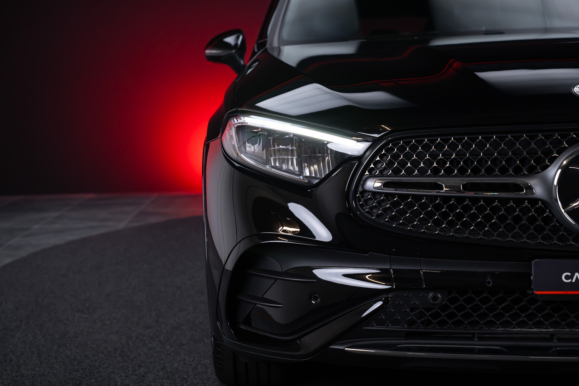 MERCEDES-BENZ GLC 300 AMG Line 4matic Coupé / Panorama-Glasdach / Burmester / 360°Kamera-image-13