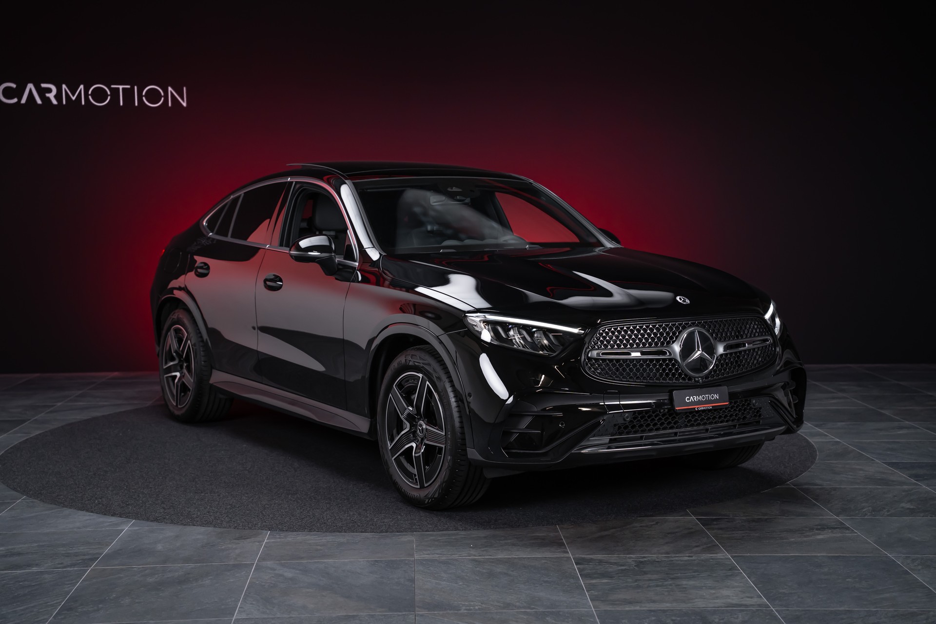 MERCEDES-BENZ GLC 300 AMG Line 4matic Coupé / Panorama-Glasdach / Burmester / 360°Kamera-showroom-element-2