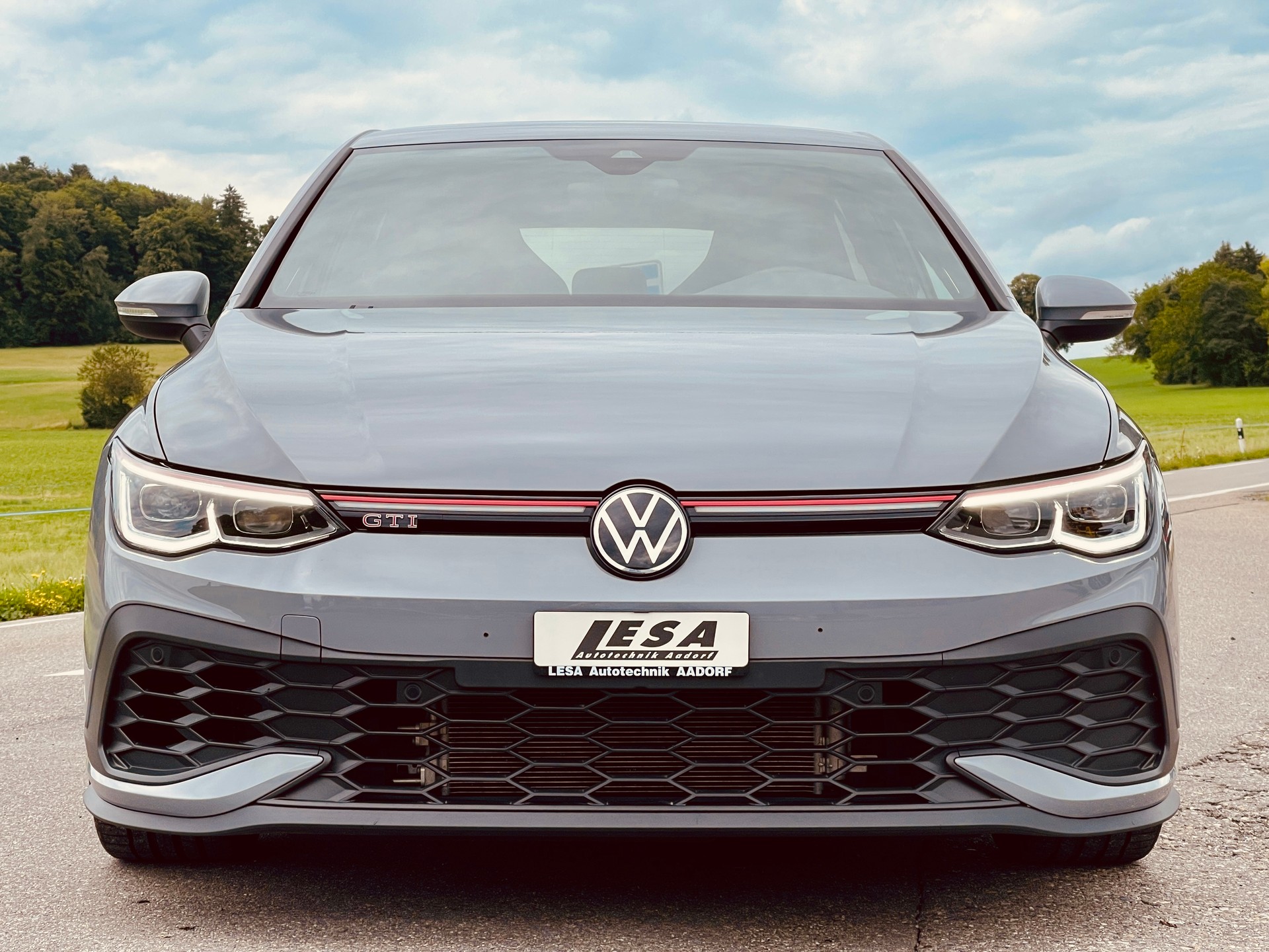 VW Golf 2.0 TSI GTI Clubsport DSG-showroom-element-3