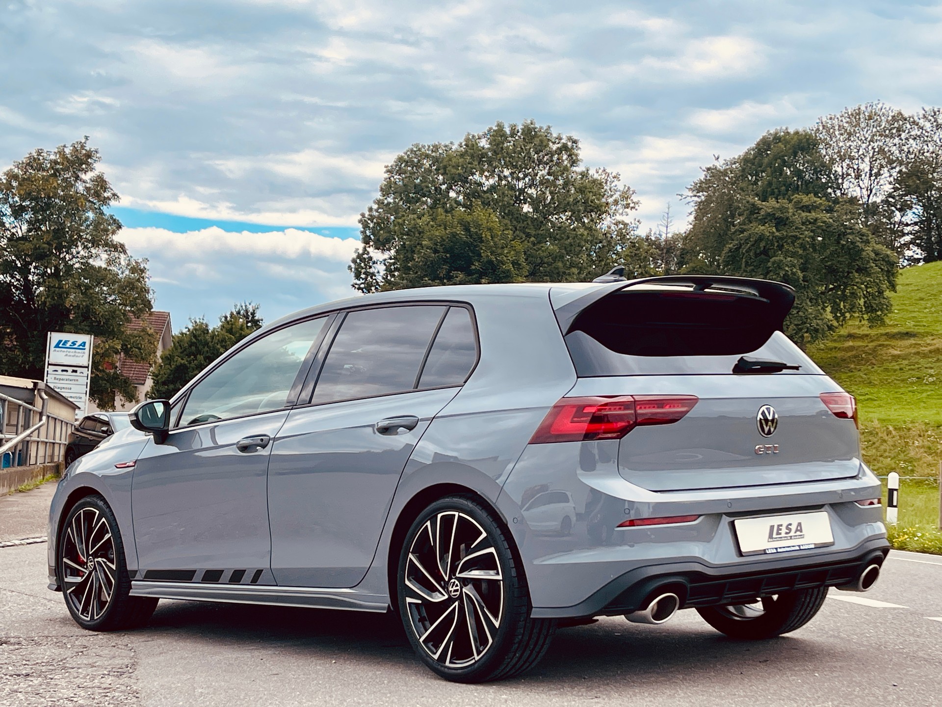 VW Golf 2.0 TSI GTI Clubsport DSG-showroom-element-2