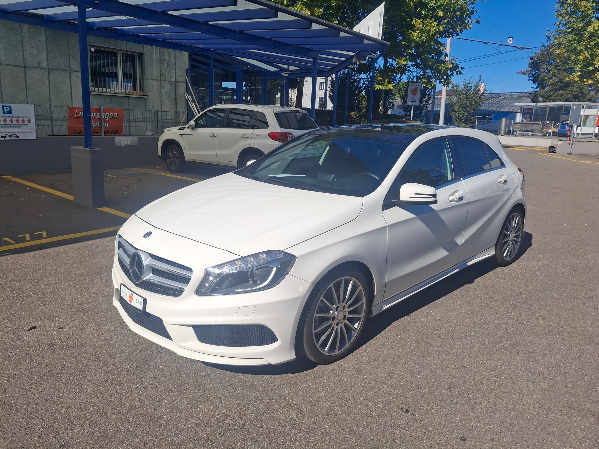 MERCEDES-BENZ A 200 AMG Line 7G-DCT