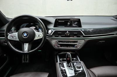 BMW 745Le xDrive-image-18