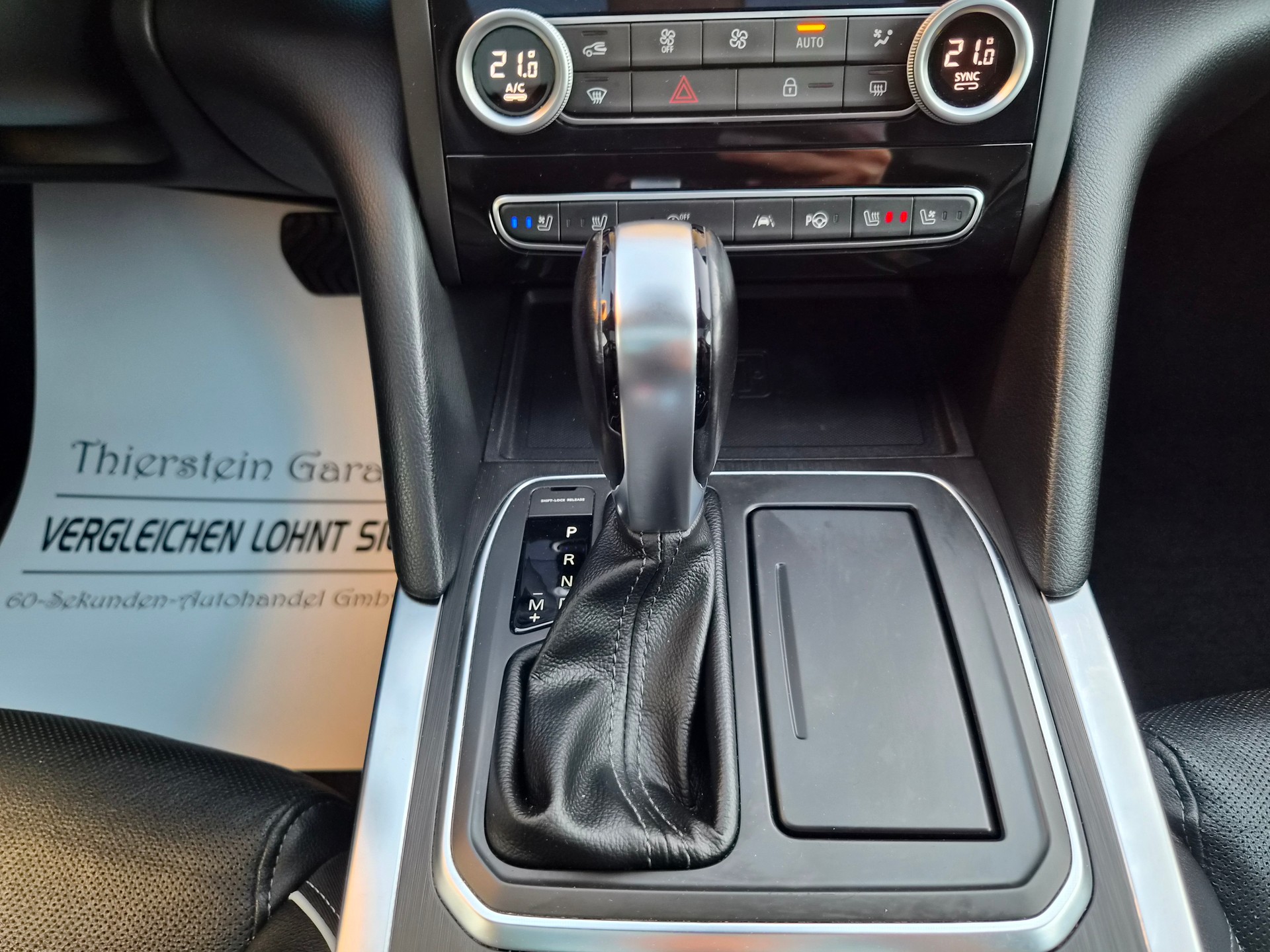 RENAULT Talisman Grandtour 2.0 Blue dCi Intens EDC-image-24