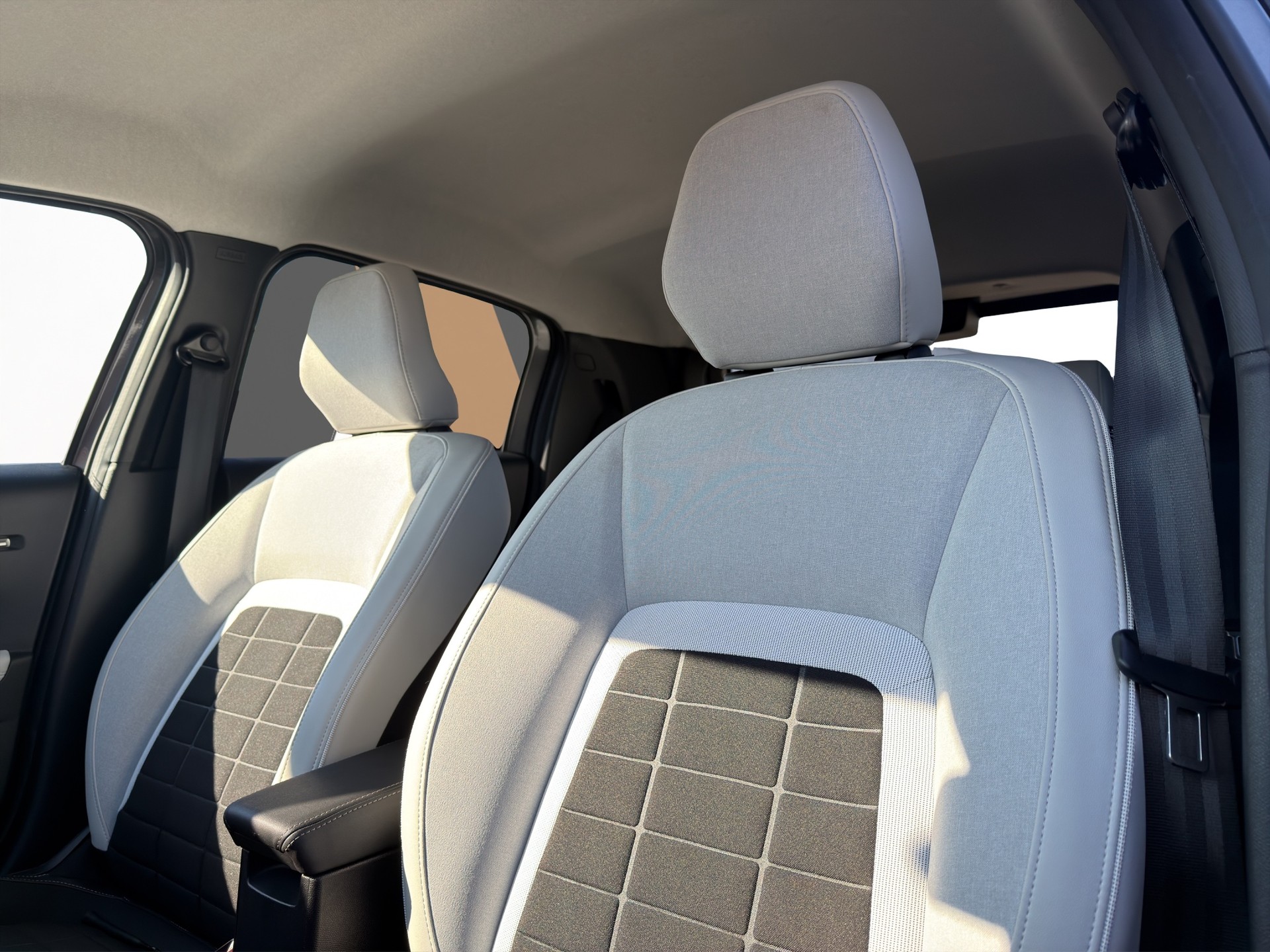 CITROEN e-C3 long range Max-image-19