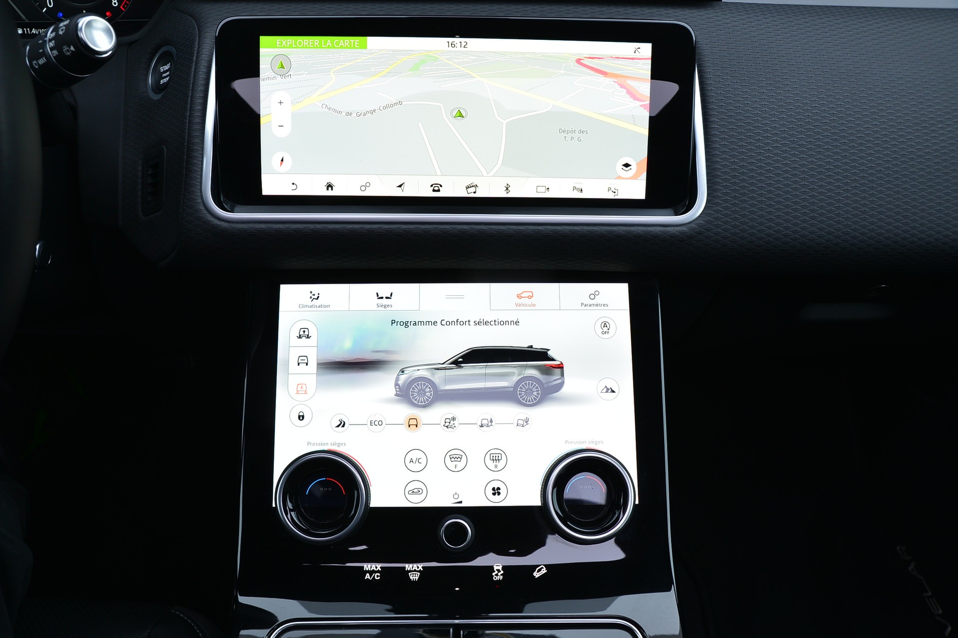LAND ROVER Range Rover Velar R-Dynamic P 300 SE Automatic-image-13