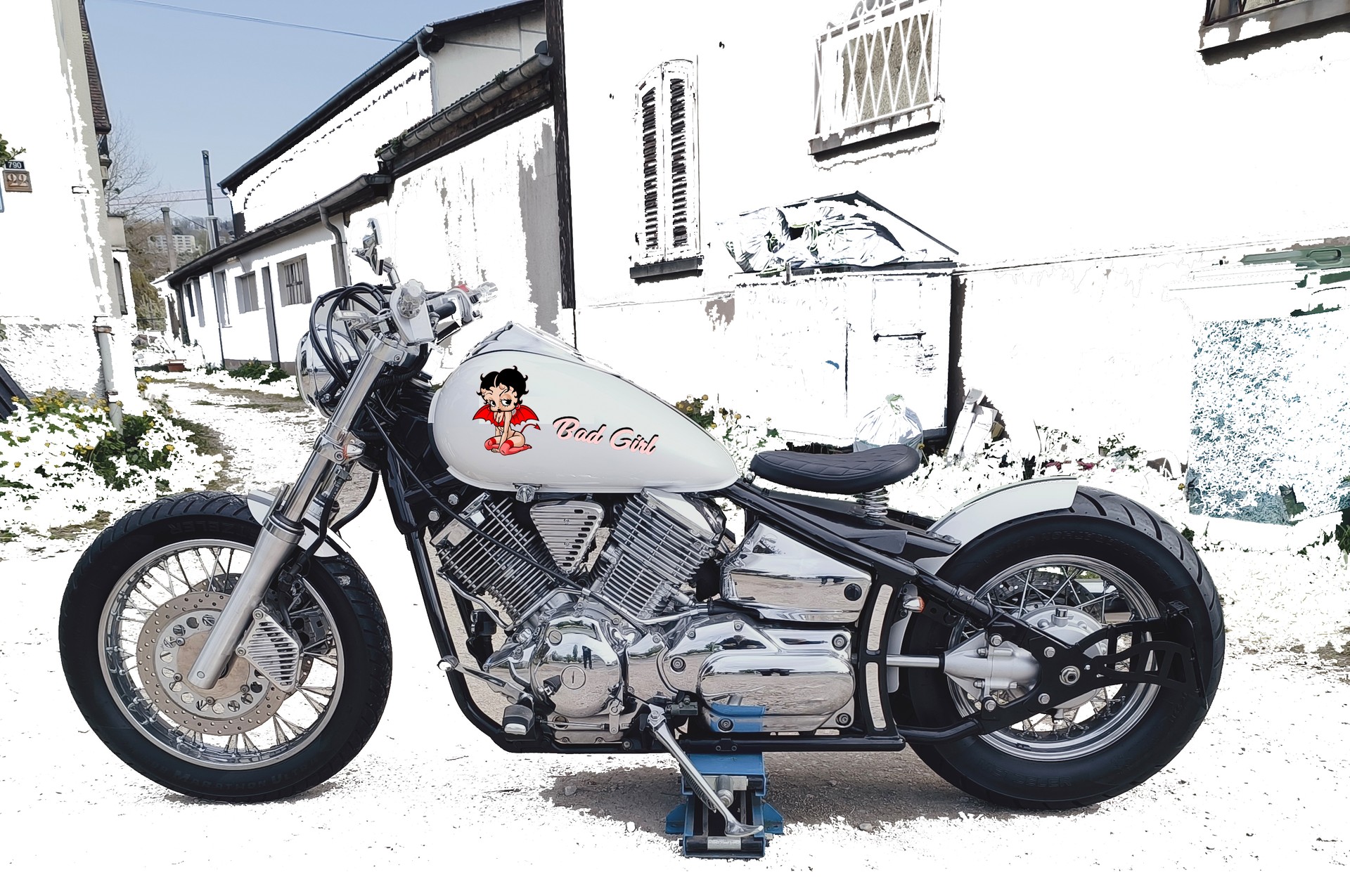 YAMAHA XVS 1100 Drag Star-image-0