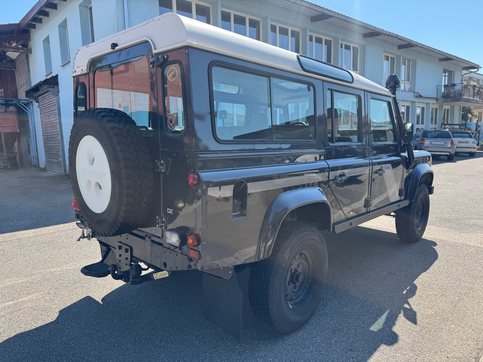 LAND ROVER 110CSW 2.5 Tdi-image-4
