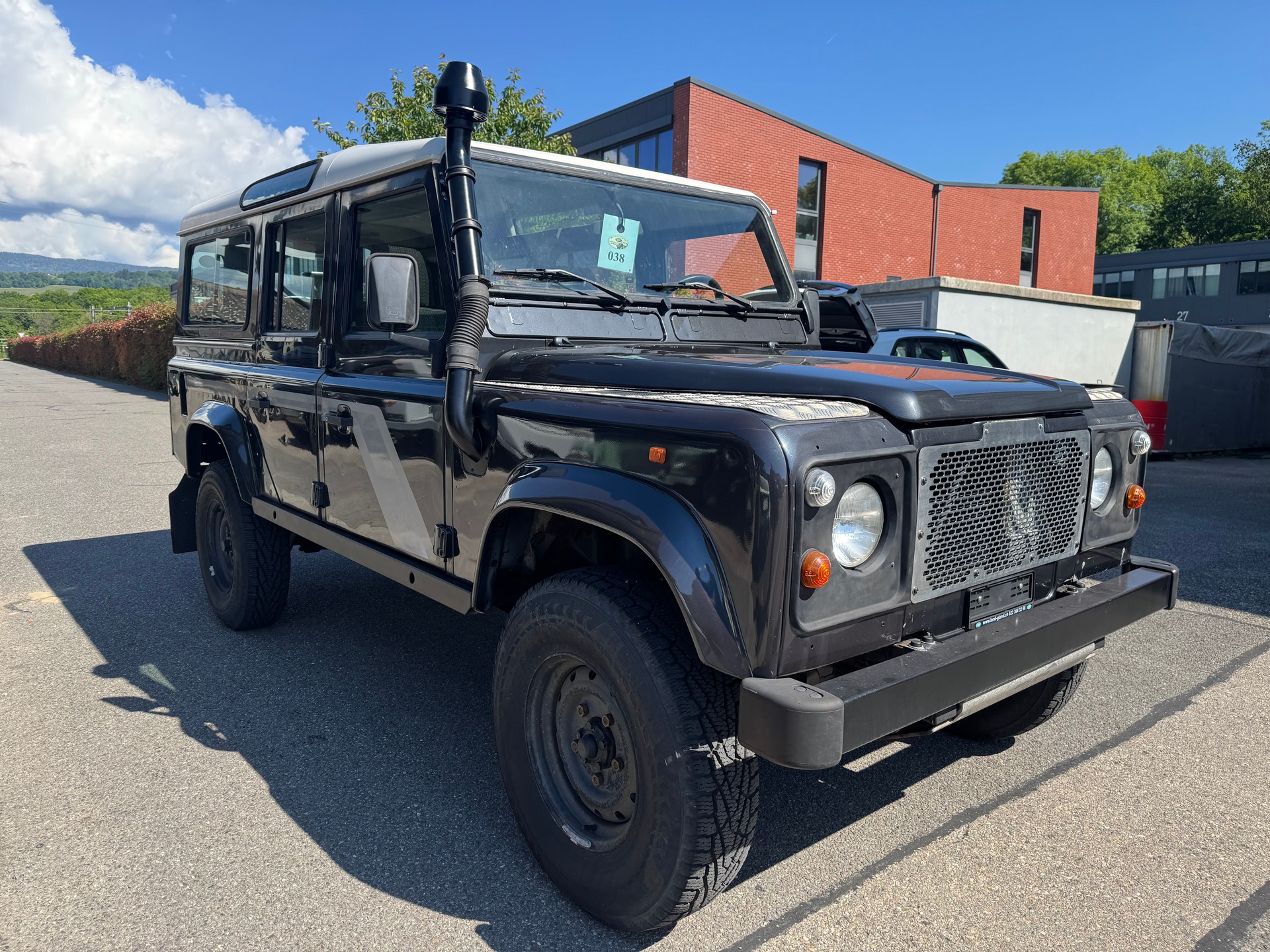 LAND ROVER 110CSW 2.5 Tdi-image-2