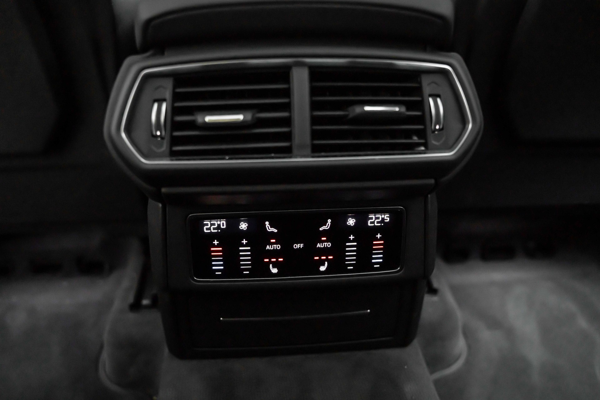 LAMBORGHINI Urus E-Gear-image-23