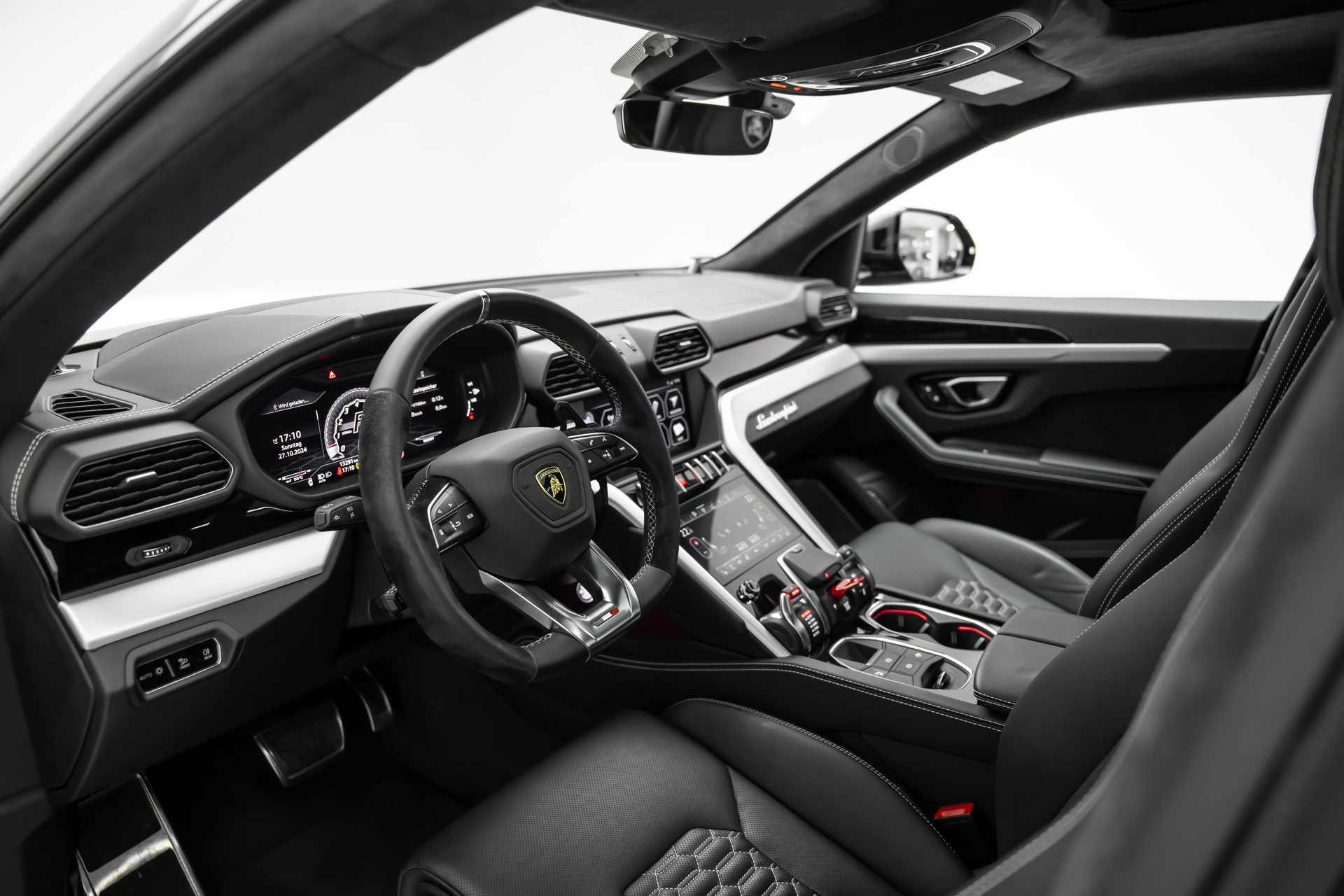 LAMBORGHINI Urus E-Gear-image-9