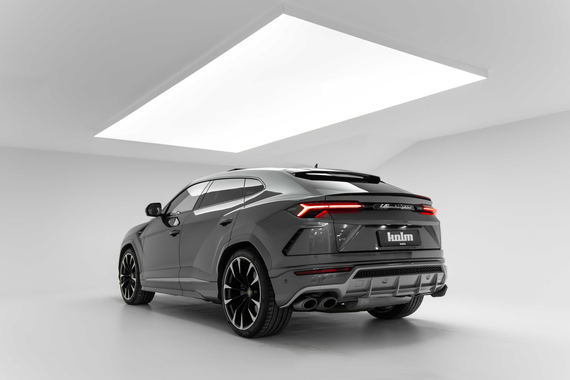 LAMBORGHINI Urus E-Gear-image-5