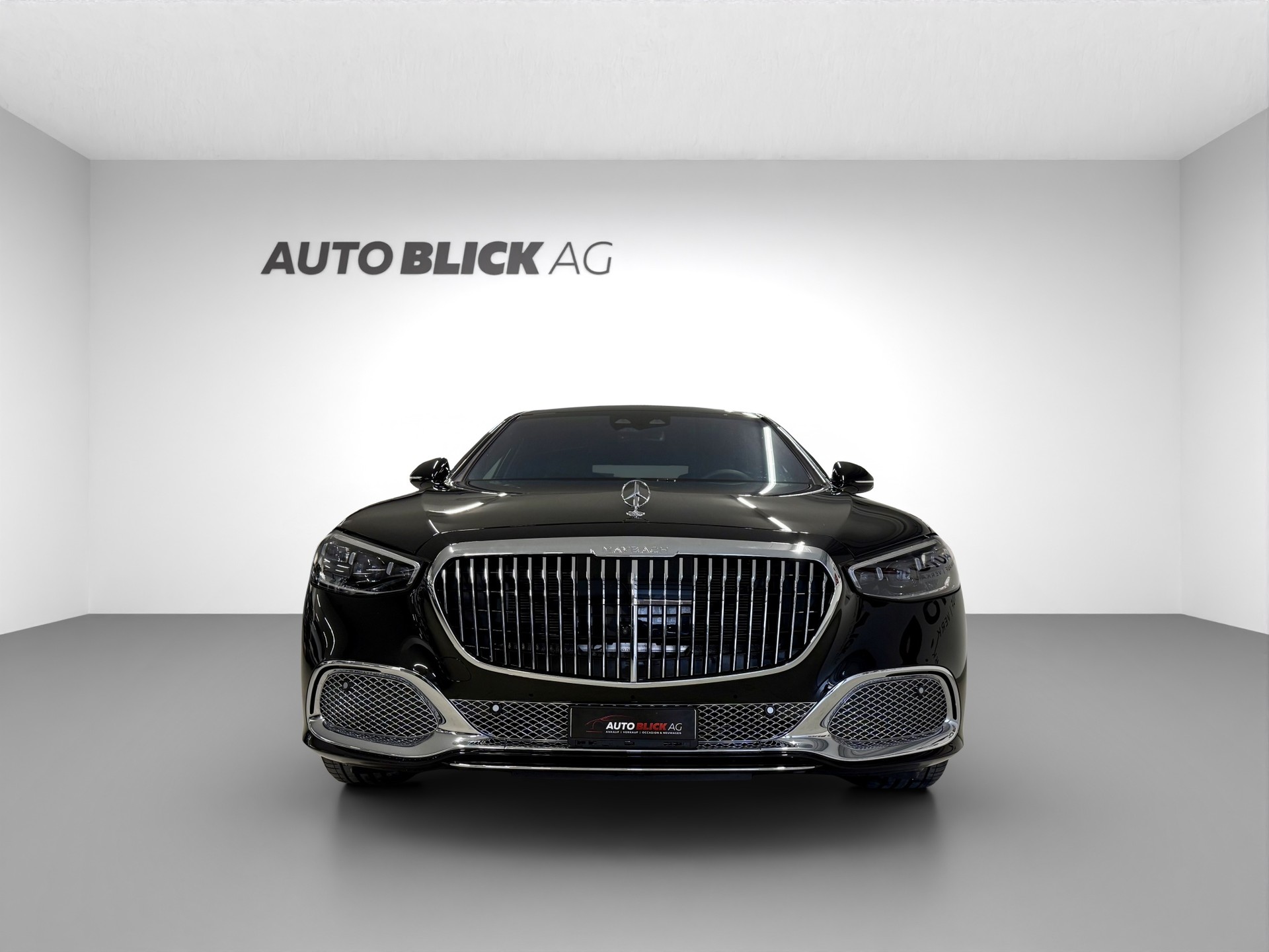 MERCEDES-BENZ Maybach S 680 4Matic 9G-Tronic-showroom-element-2