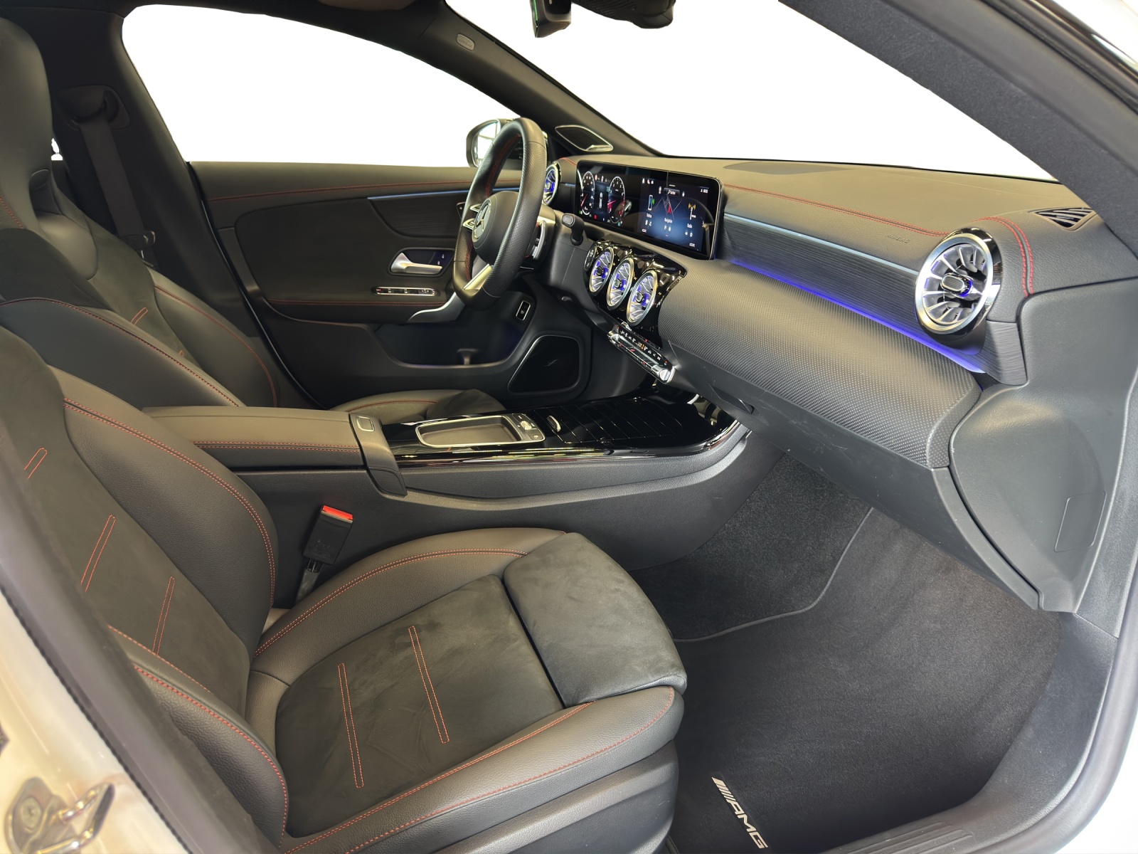 MERCEDES-BENZ CLA SB 250 8G-DCT 4M-image-16