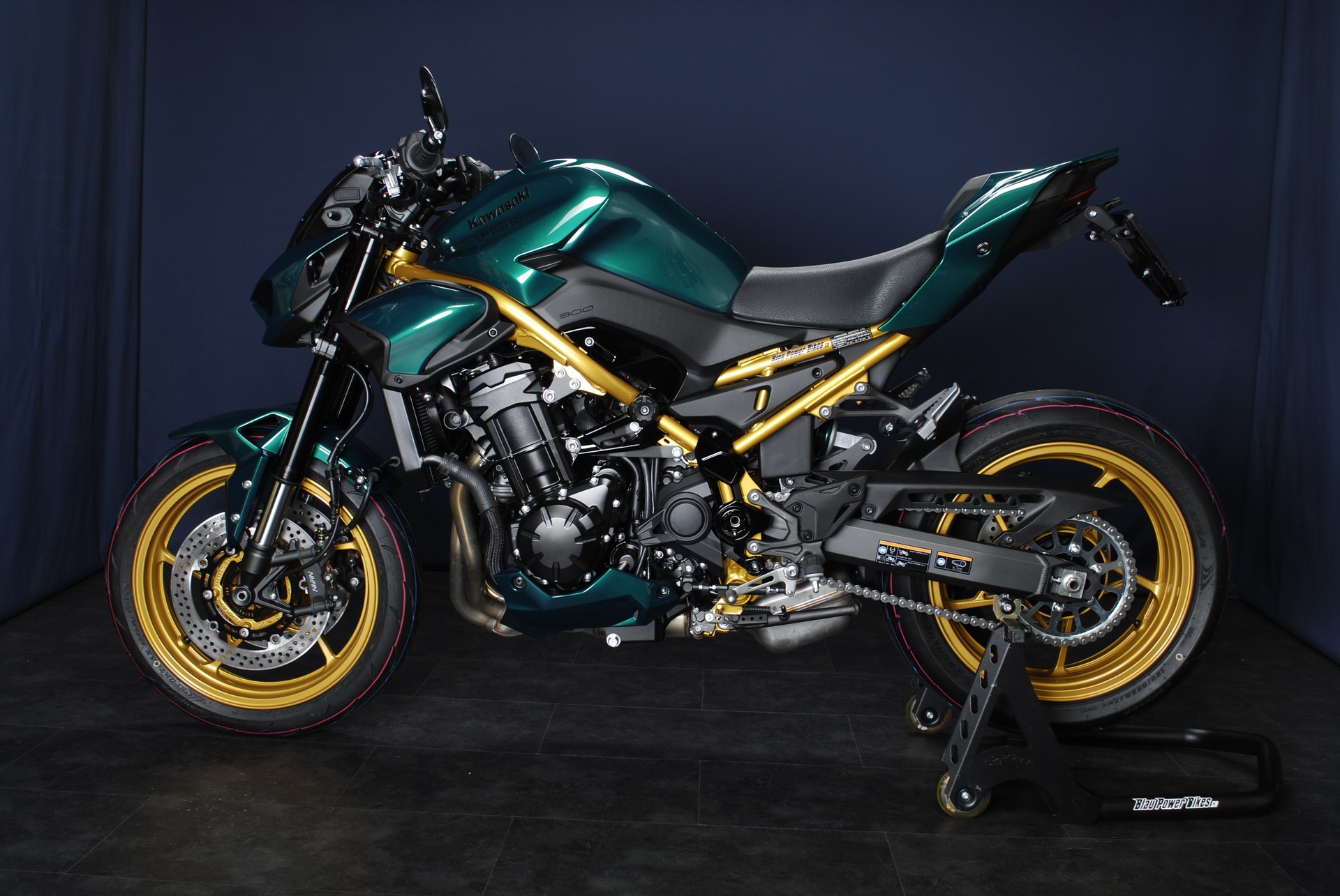 KAWASAKI Z 900 (91 kW) MY26 - Sonderumbau-image-10