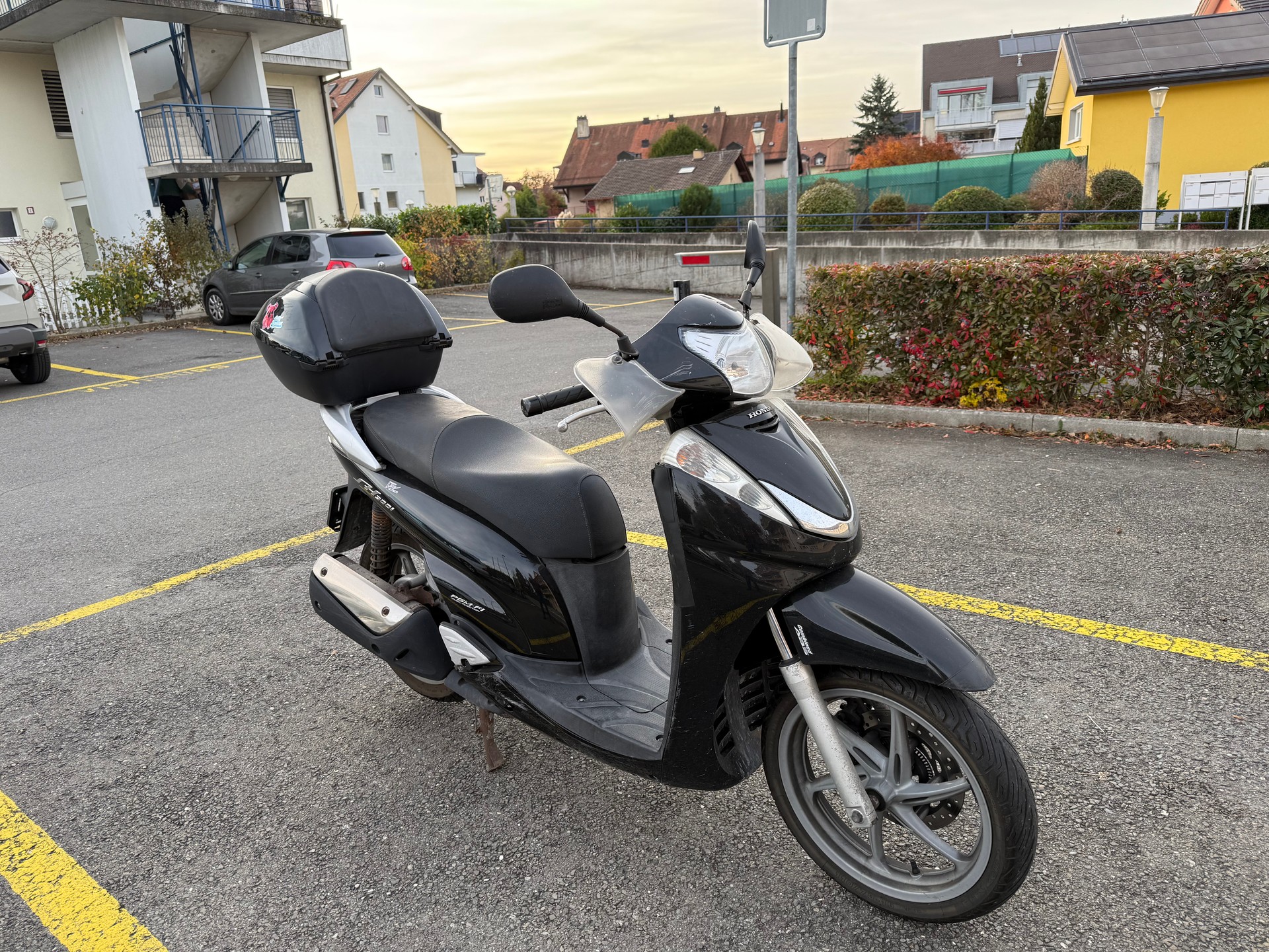 HONDA SH 300 i ABS-image-1