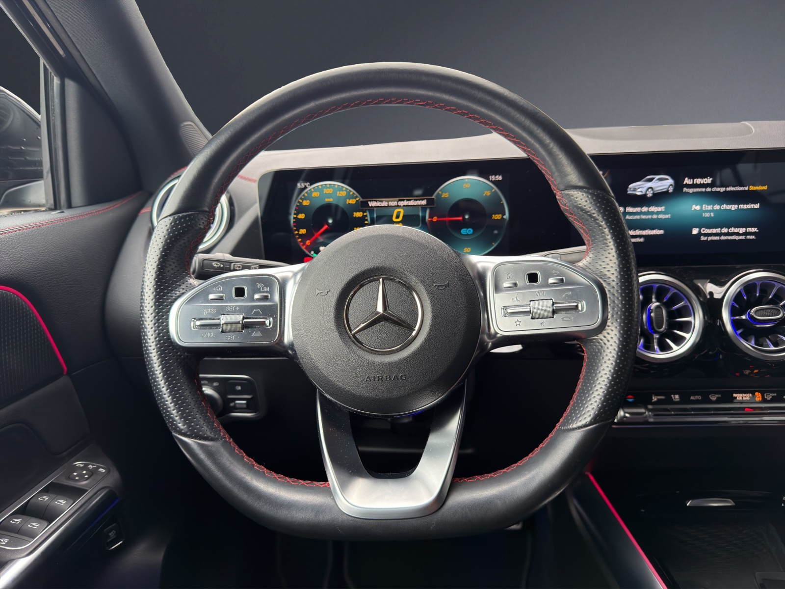 MERCEDES-BENZ EQA 300 AMG Line 4Matic-image-14