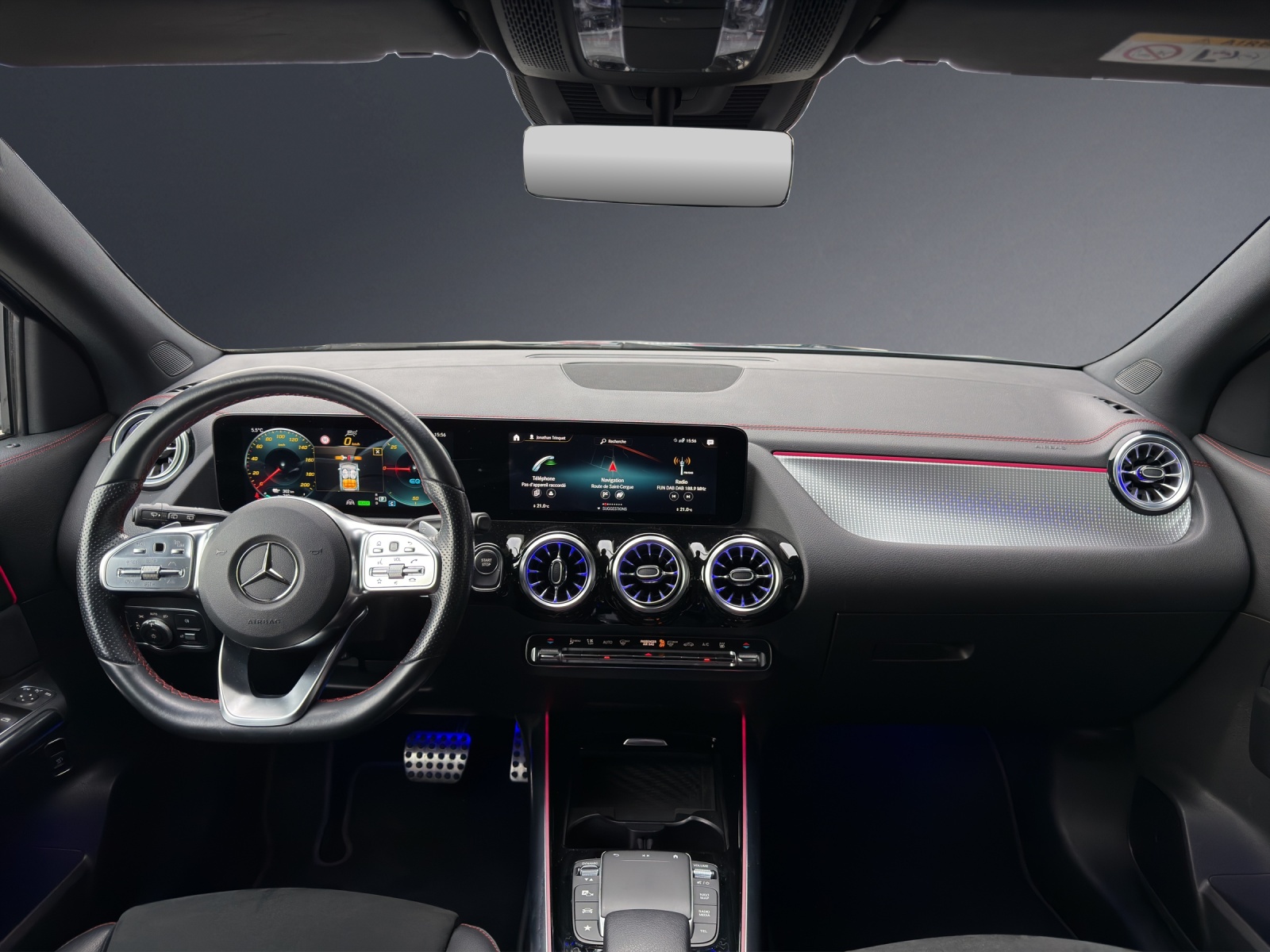 MERCEDES-BENZ EQA 300 AMG Line 4Matic-image-7