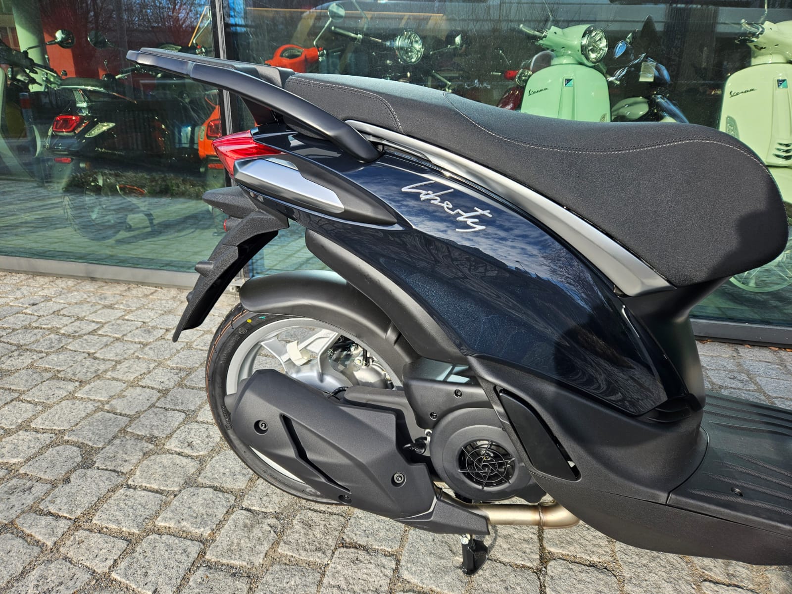 PIAGGIO Liberty 125 E5+-image-8
