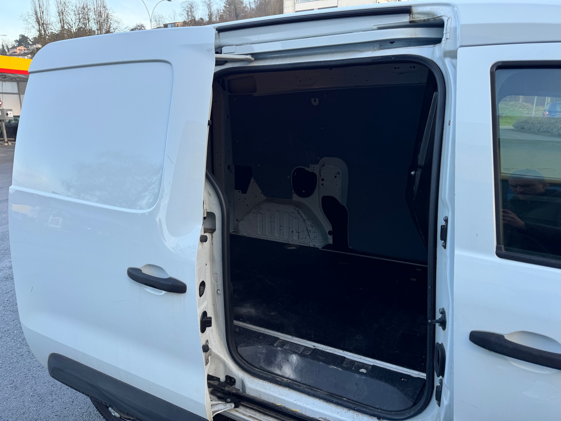 RENAULT Express 1.3TCe 100 PF Access-image-4