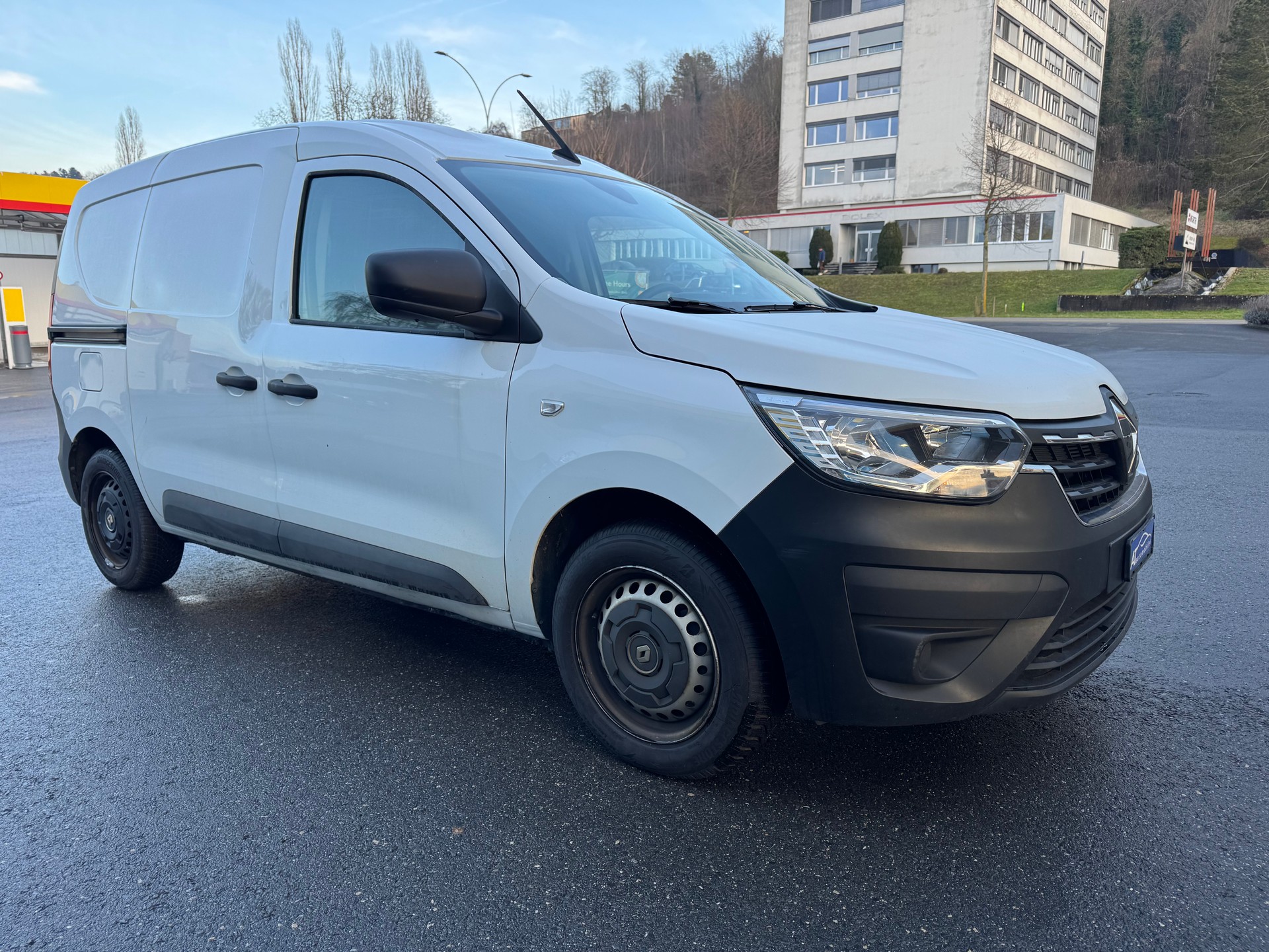 RENAULT Express 1.3TCe 100 PF Access-image-3