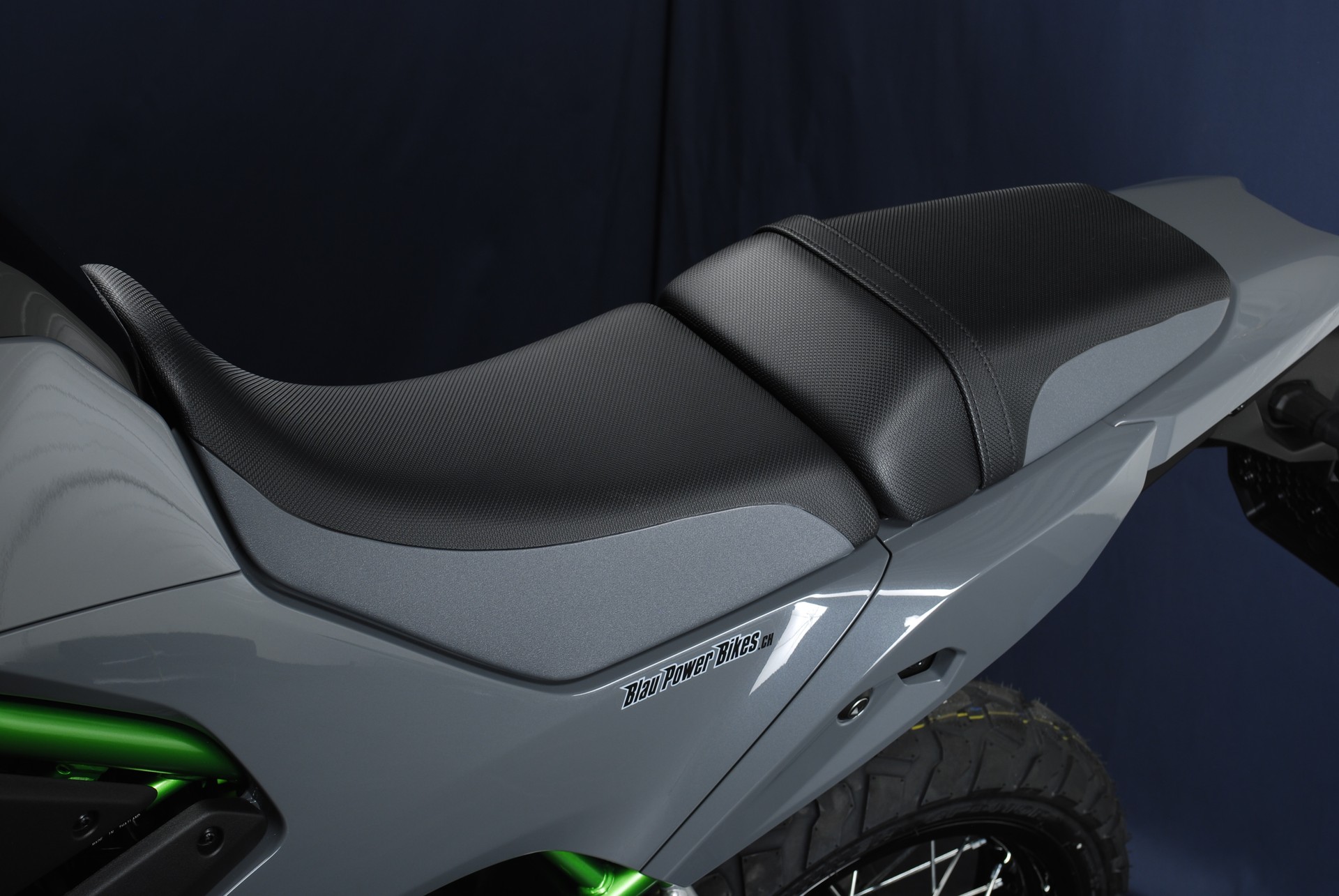 KAWASAKI KLE500 SE MY26-image-10
