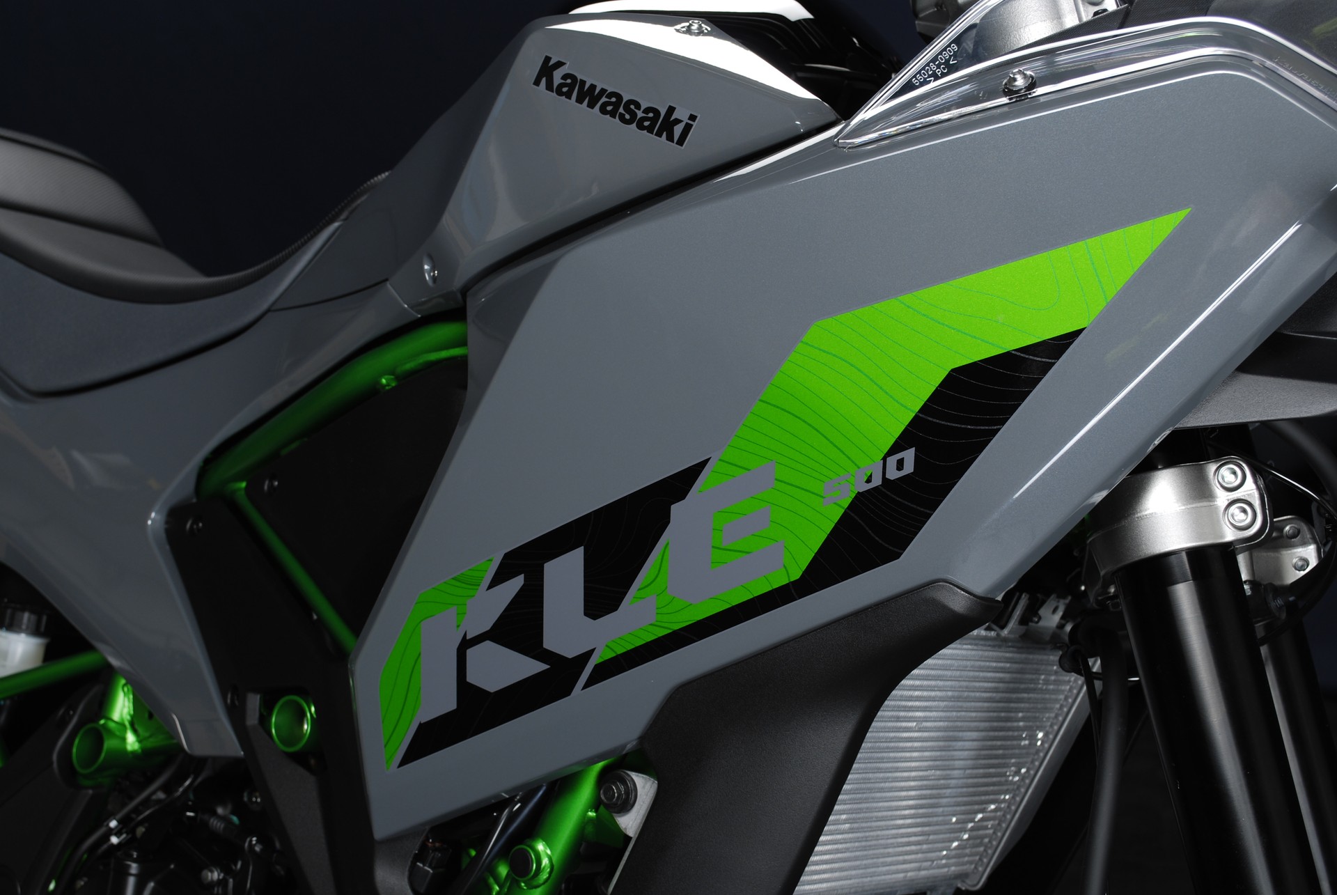 KAWASAKI KLE500 SE MY26-image-4