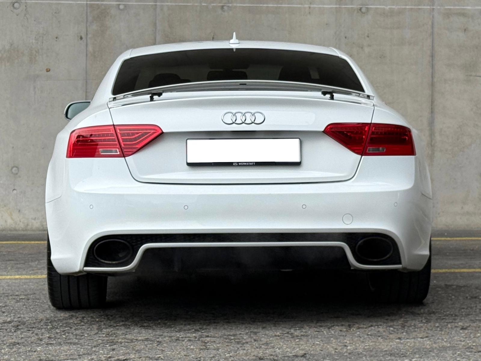 AUDI RS5 Cabrio 4.2 FSI quattro S-tronic-image-2