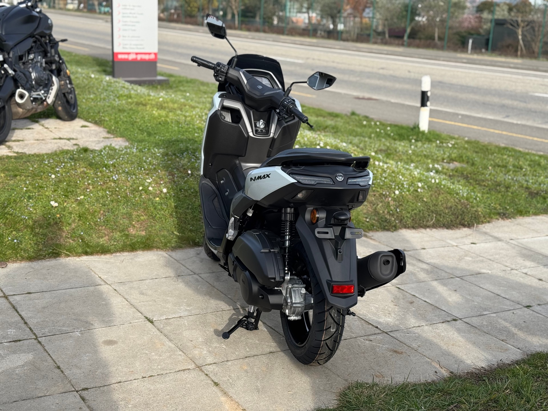 YAMAHA N-Max 125 Tech Max-image-2