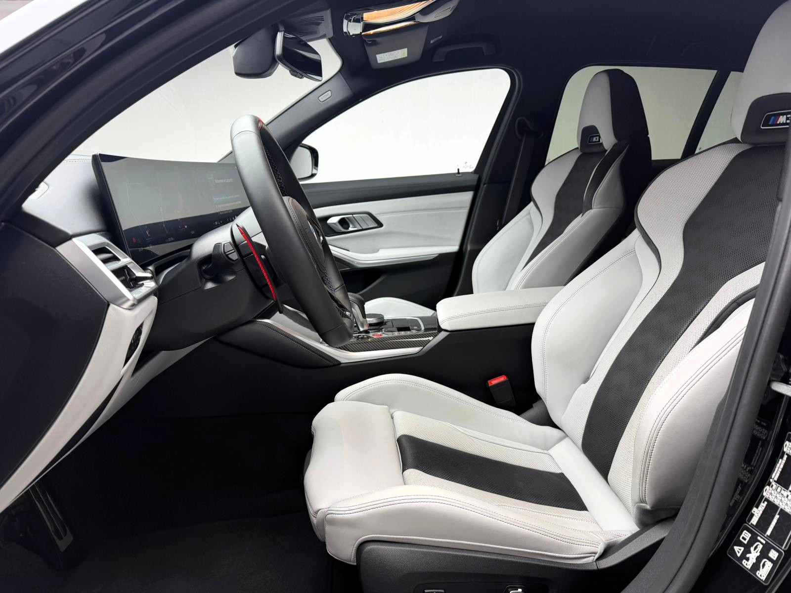 BMW M3 Touring xDrive Competition M-image-15