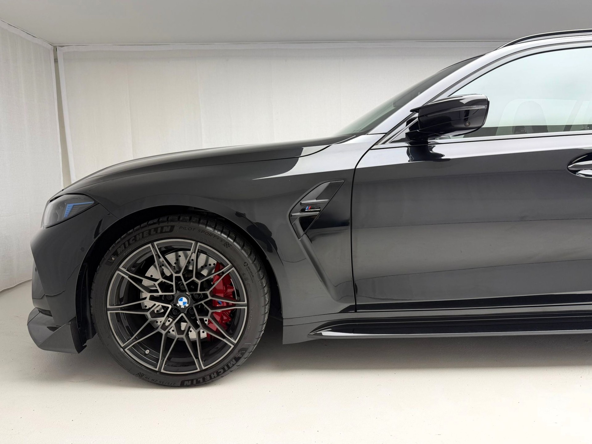 BMW M3 Touring xDrive Competition M-image-6