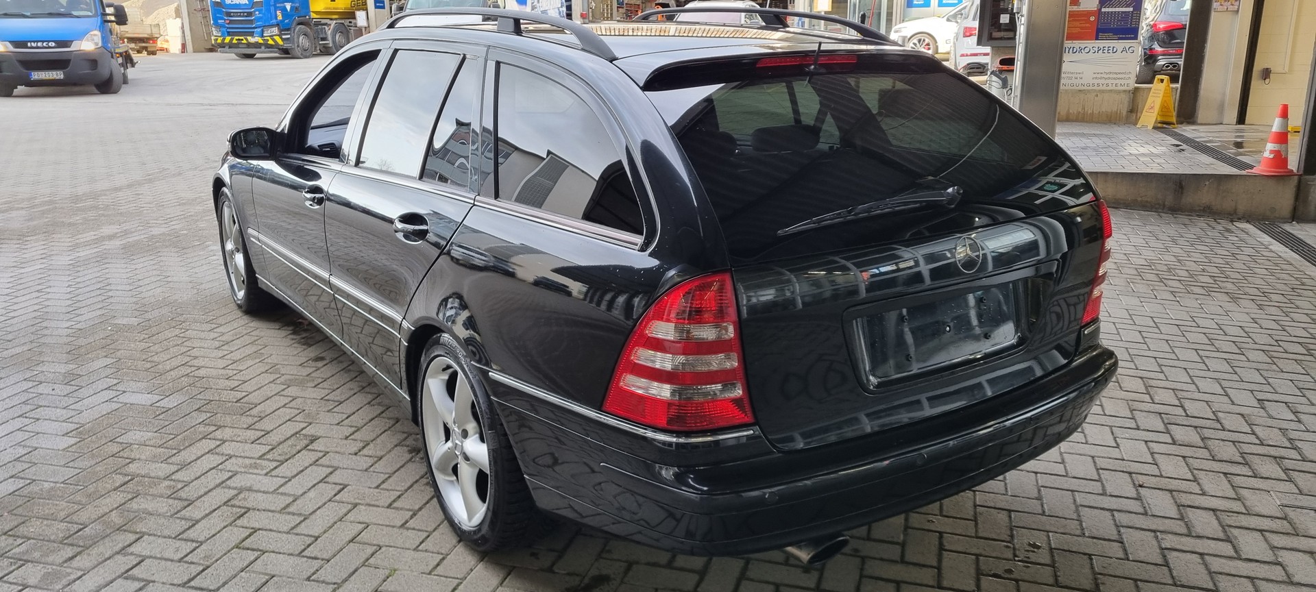 MERCEDES-BENZ C 200 Kompressor Avantgarde-image-3
