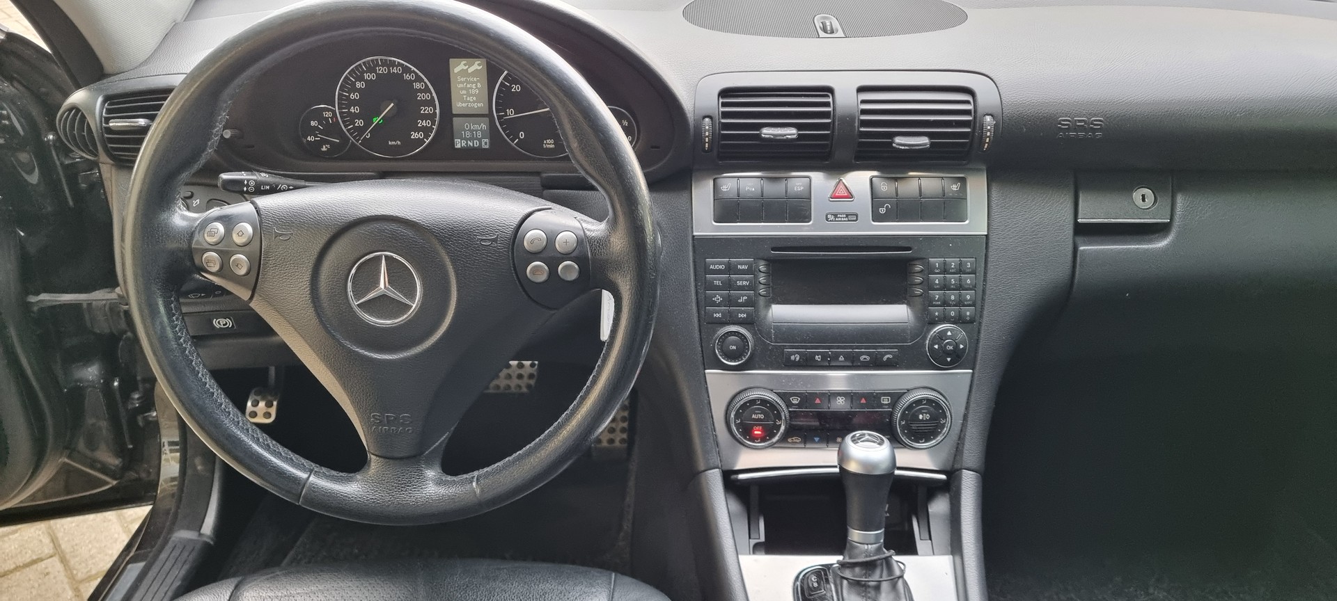 MERCEDES-BENZ C 200 Kompressor Avantgarde-image-5