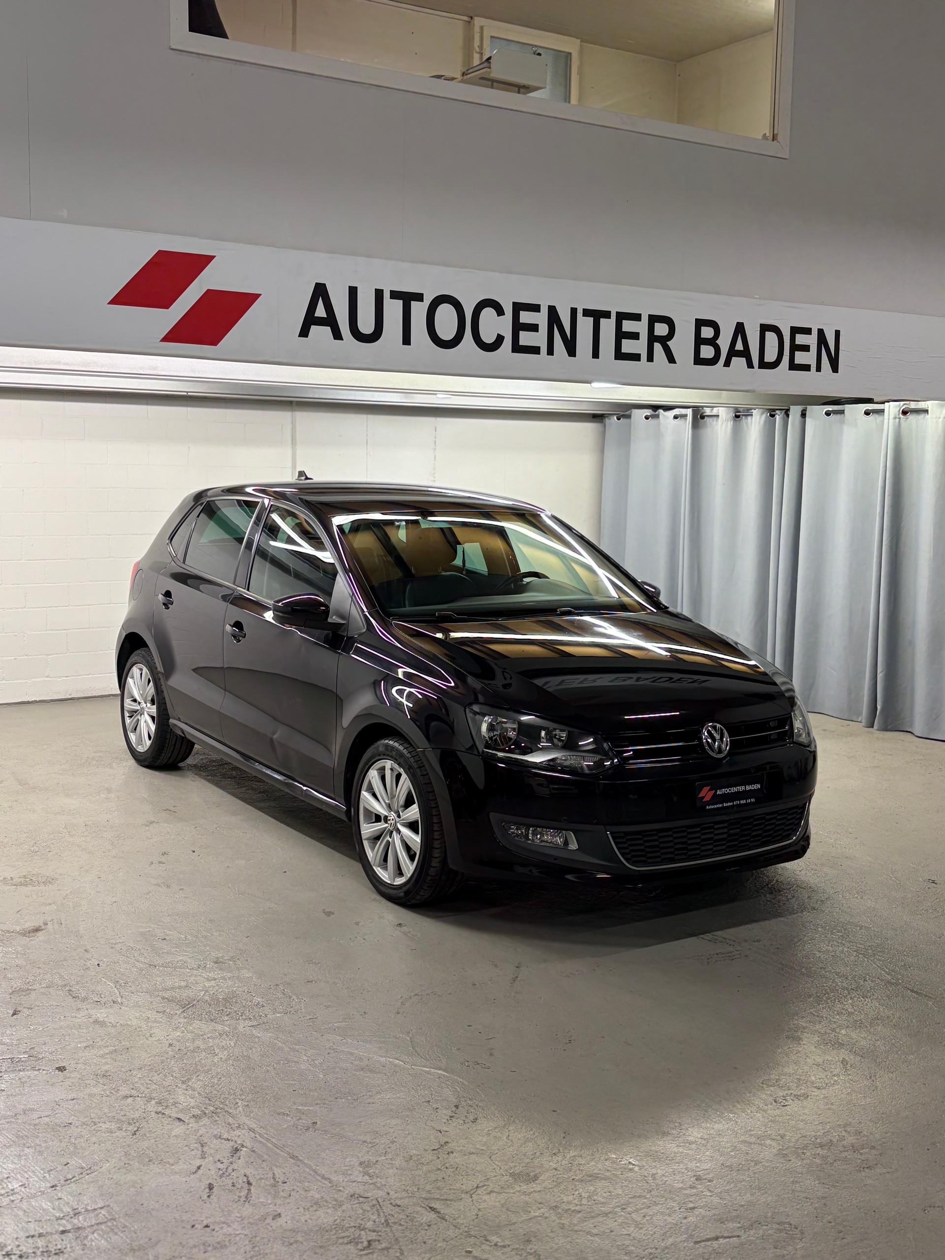 VW Polo 1.6 TDI Highline DSG-showroom-element-1