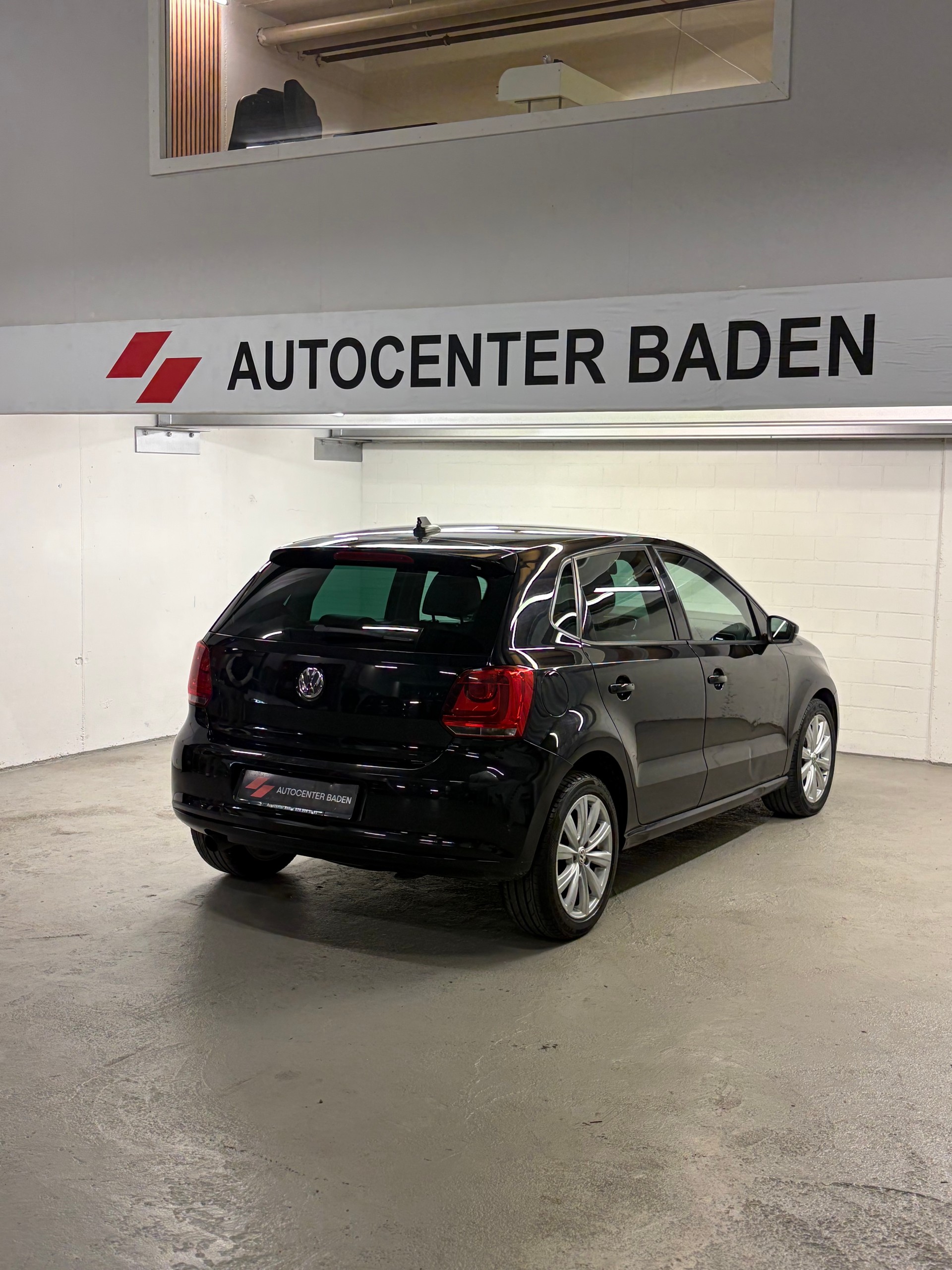 VW Polo 1.6 TDI Highline DSG-showroom-element-3