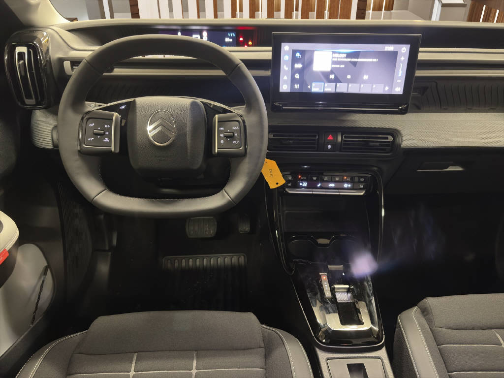 CITROEN C3 1.2 Hybrid Max-image-9