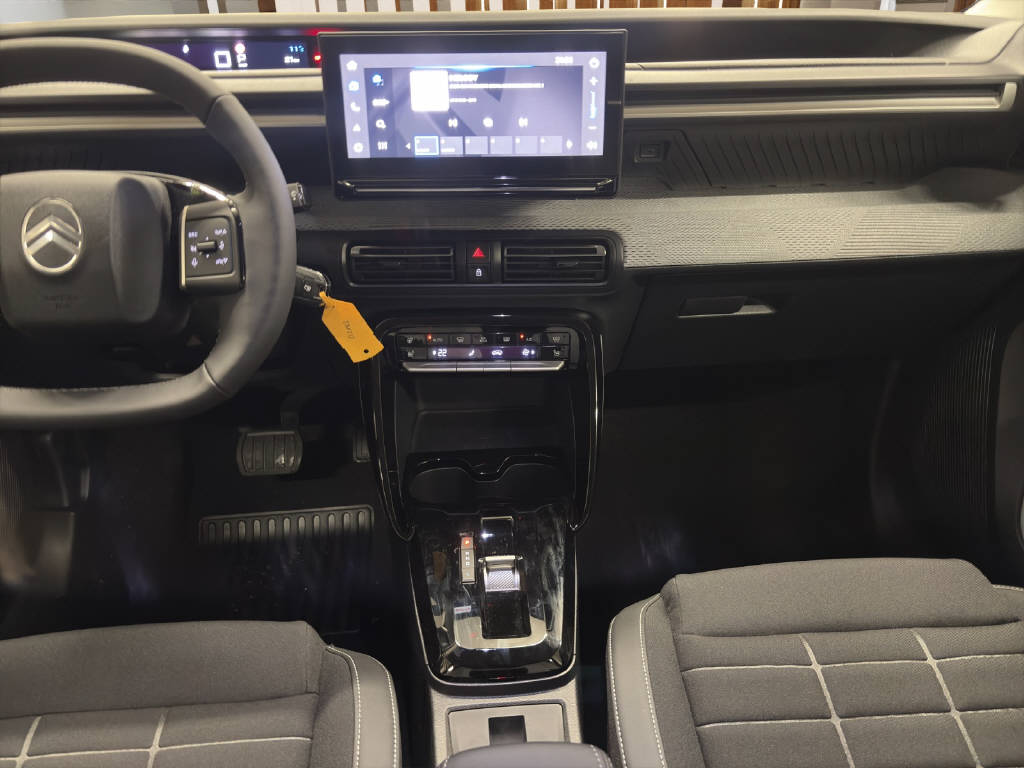 CITROEN C3 1.2 Hybrid Max-image-11