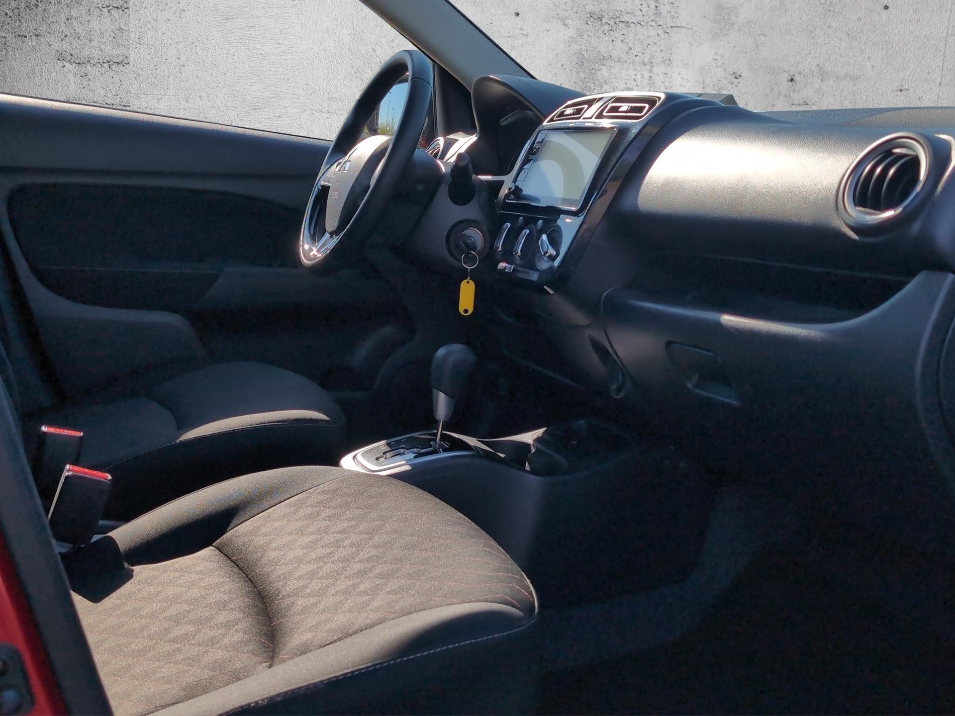 MITSUBISHI Space Star 1.2 MIVEC Inform Edition-image-10
