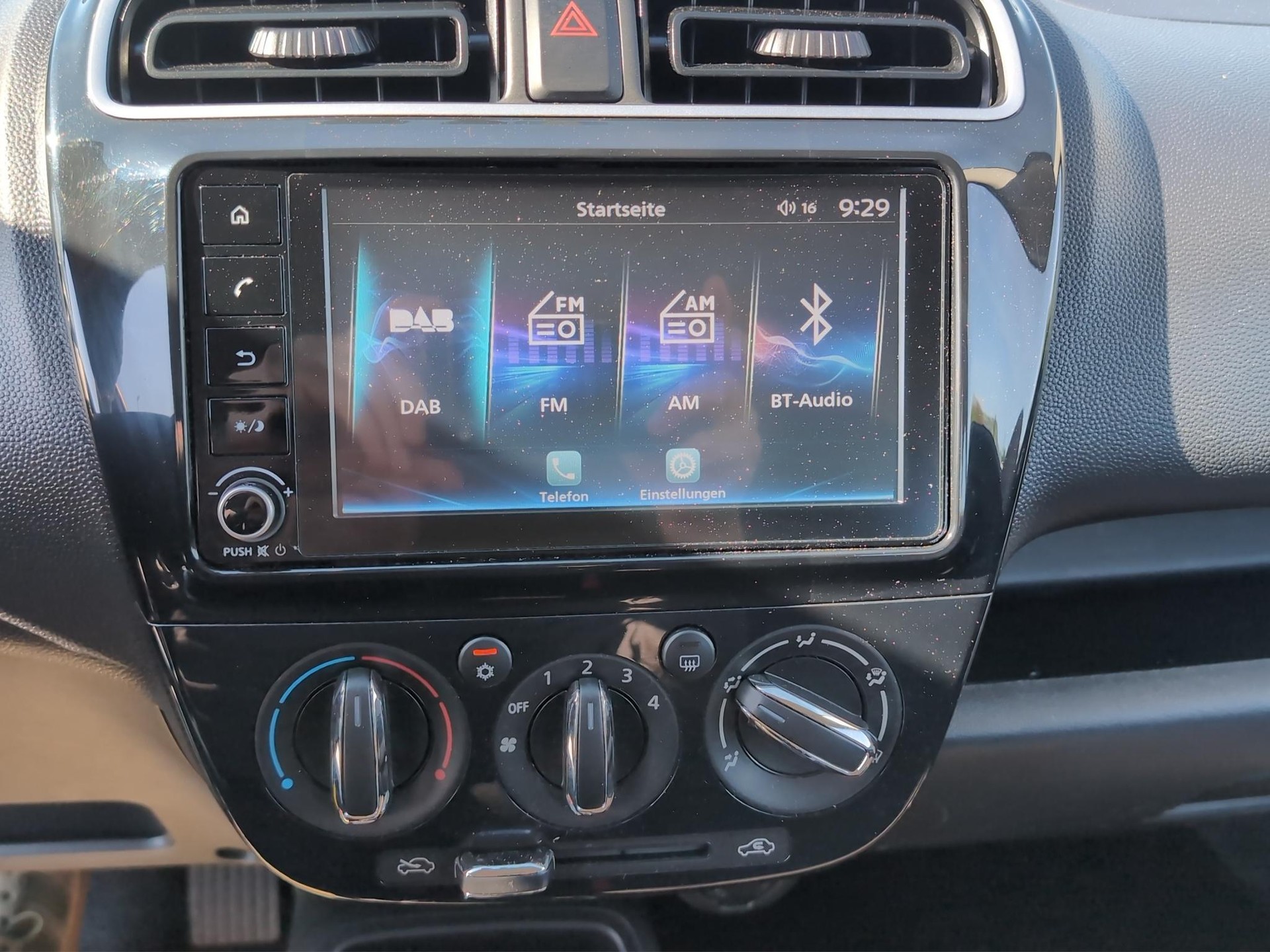MITSUBISHI Space Star 1.2 MIVEC Inform Edition-image-15