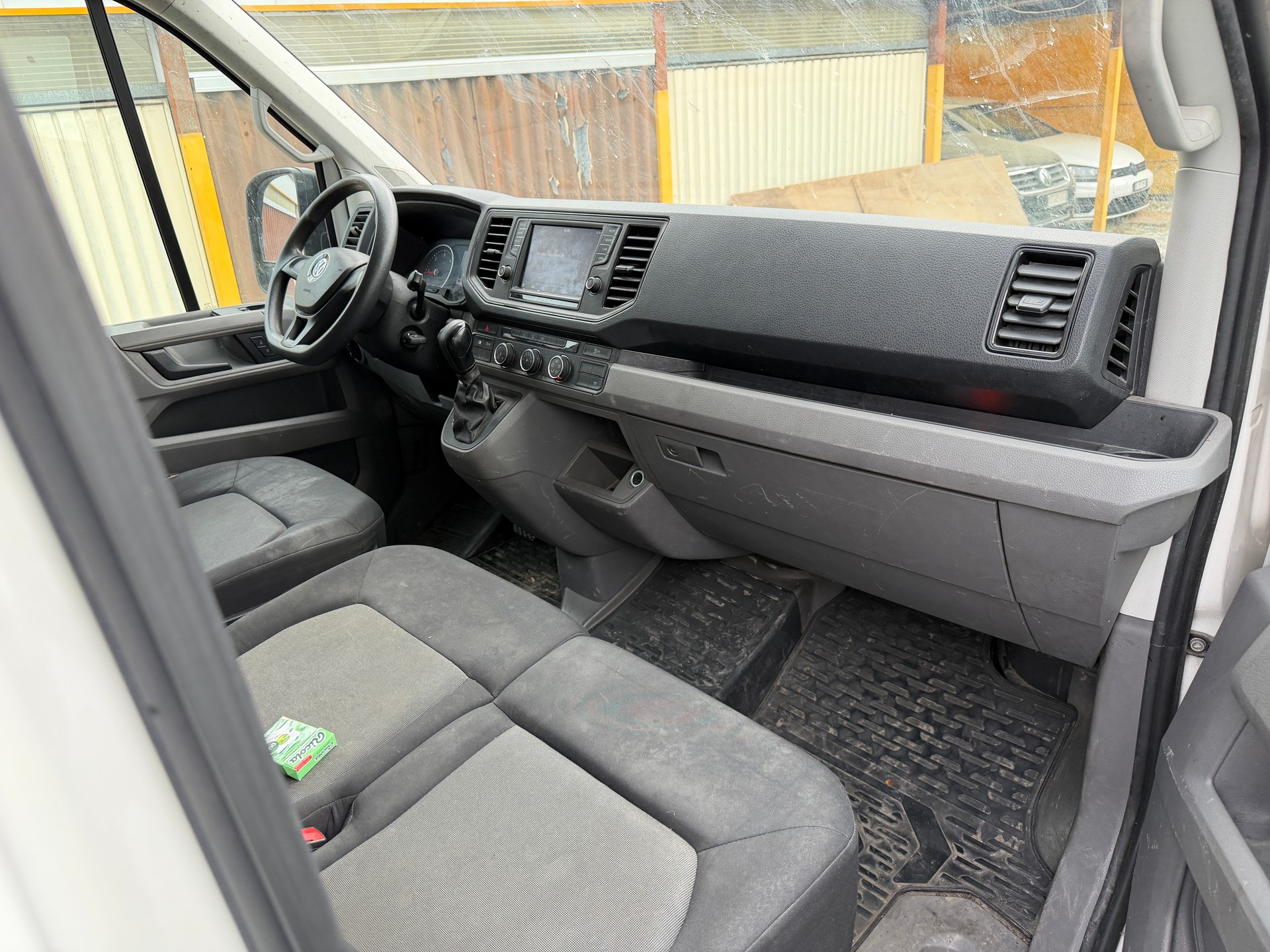VW Crafter 35 2.0 BiTDI L3 4Motion A-image-4