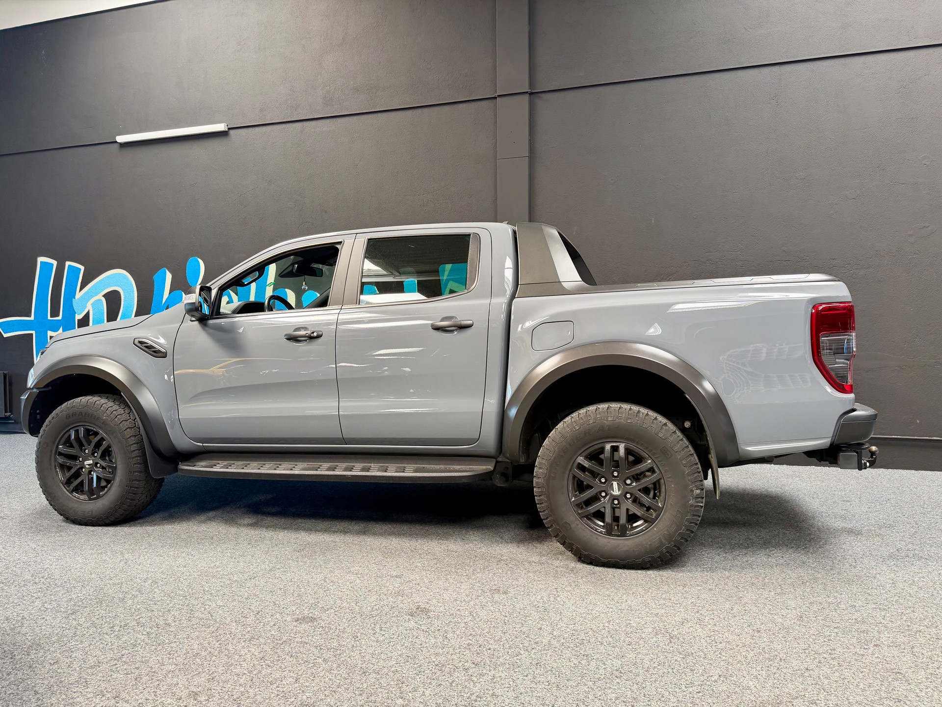 FORD Ranger Raptor 2.0 Eco Blue 4x4 A-showroom-element-2